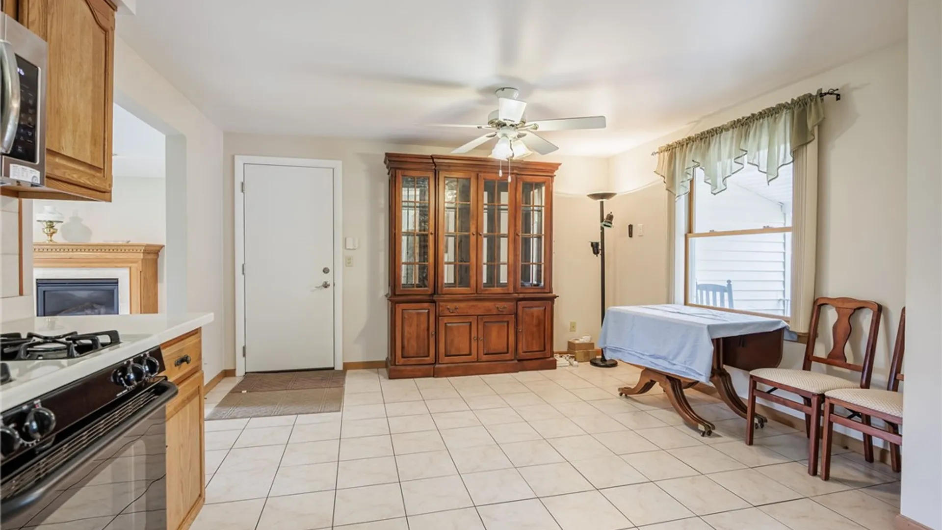 Property at 148 Carmas Drive, Greece, NY 14626 16