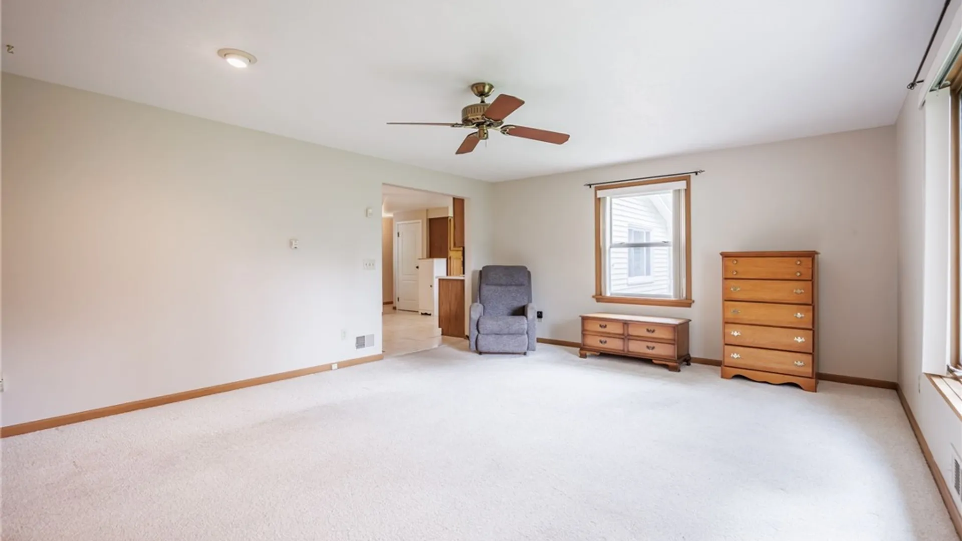 Property at 148 Carmas Drive, Greece, NY 14626 9