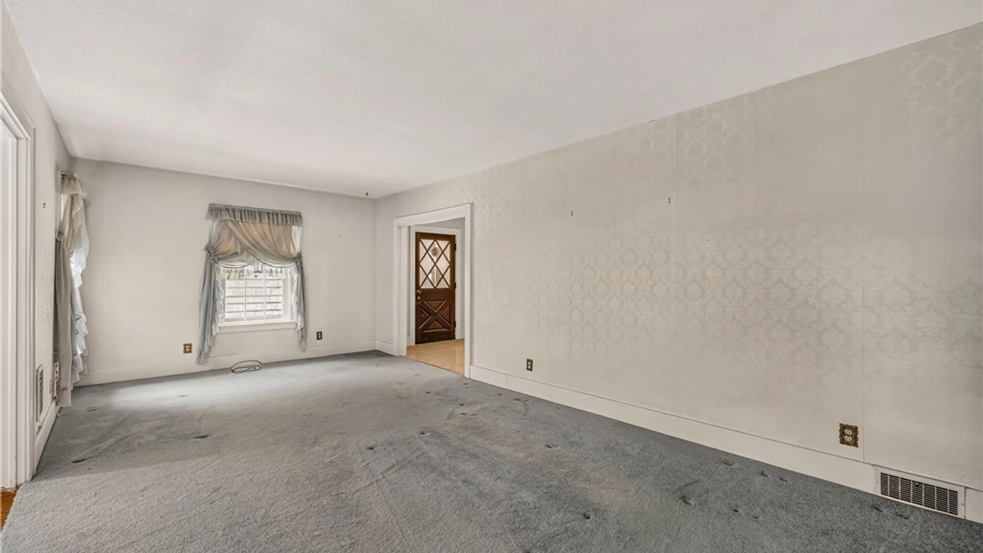 Property at 103 Wingate Avenue, Buffalo, NY 14216 12