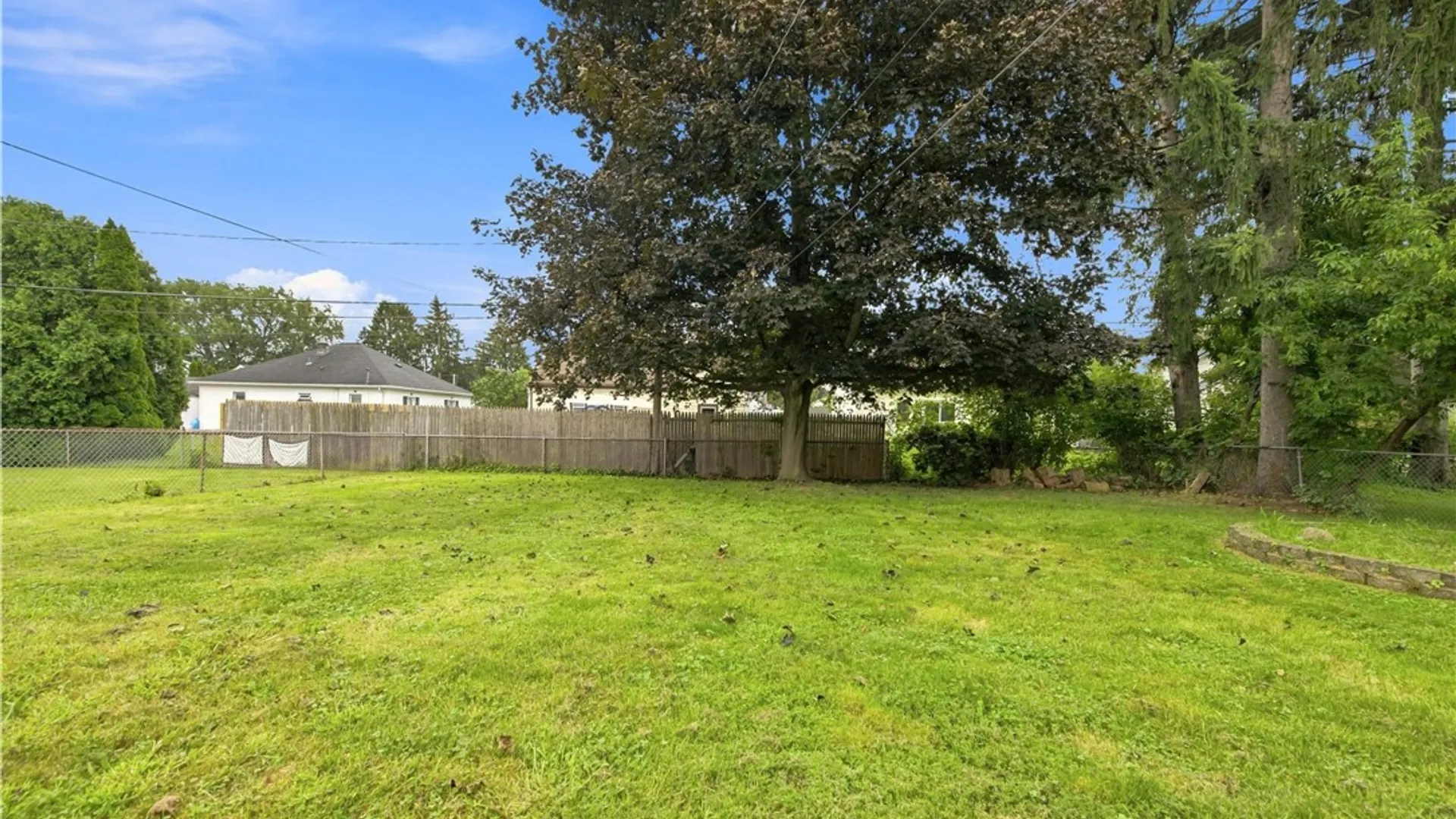 Property at 1061 Whitlock Road, Irondequoit, NY 14609 23