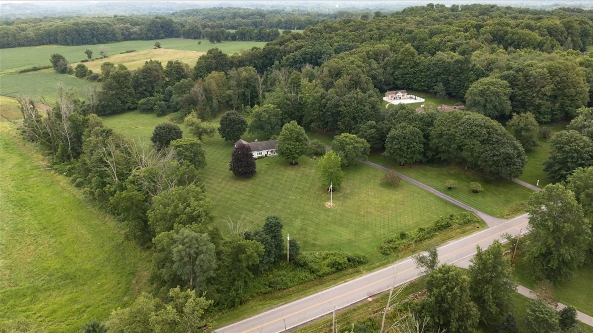 Property at 1172 W Bloomfield Road, Mendon, NY 14472 5