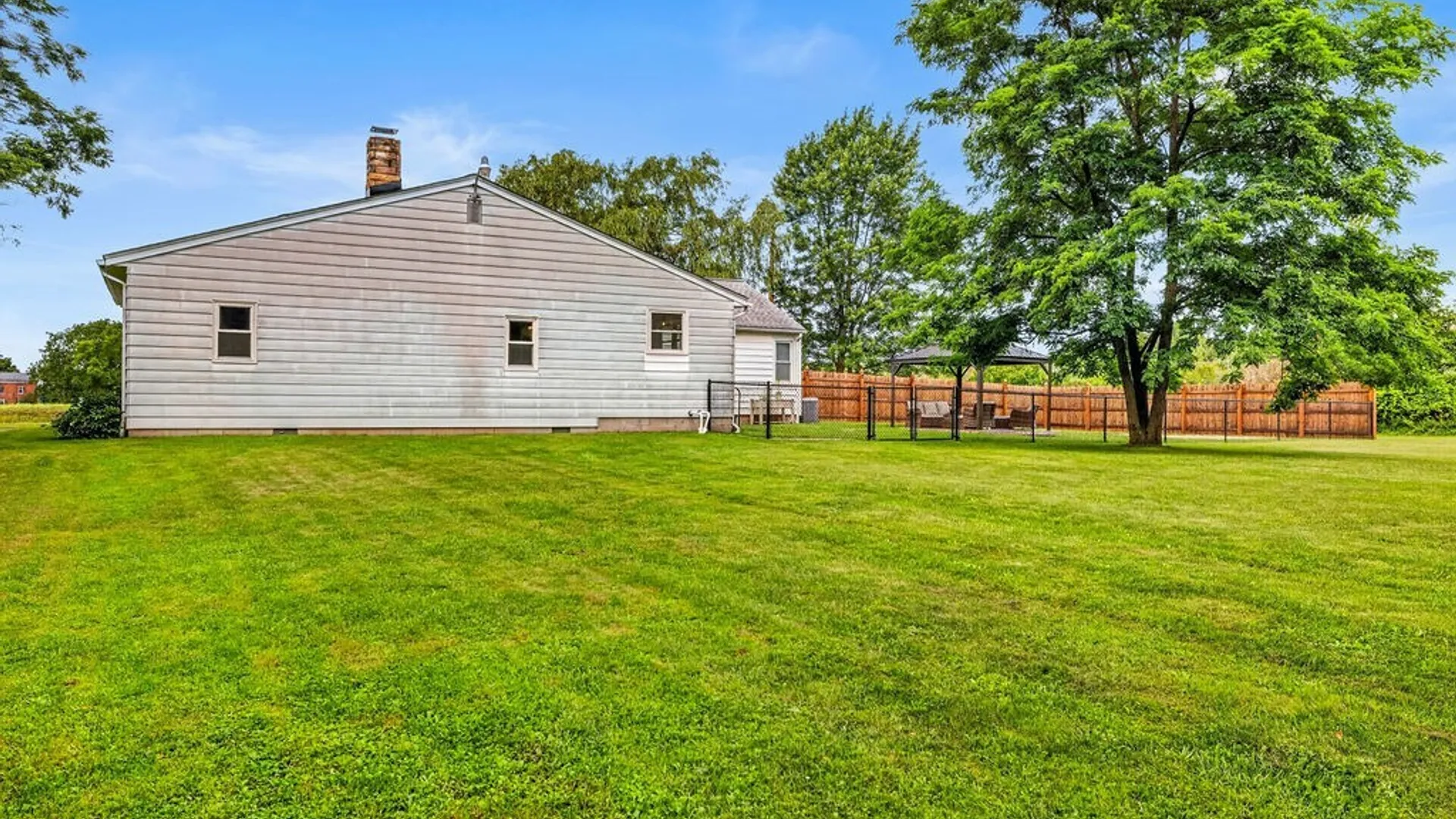 Property at 5871 Dewhirst Road, Royalton, NY 14067 31