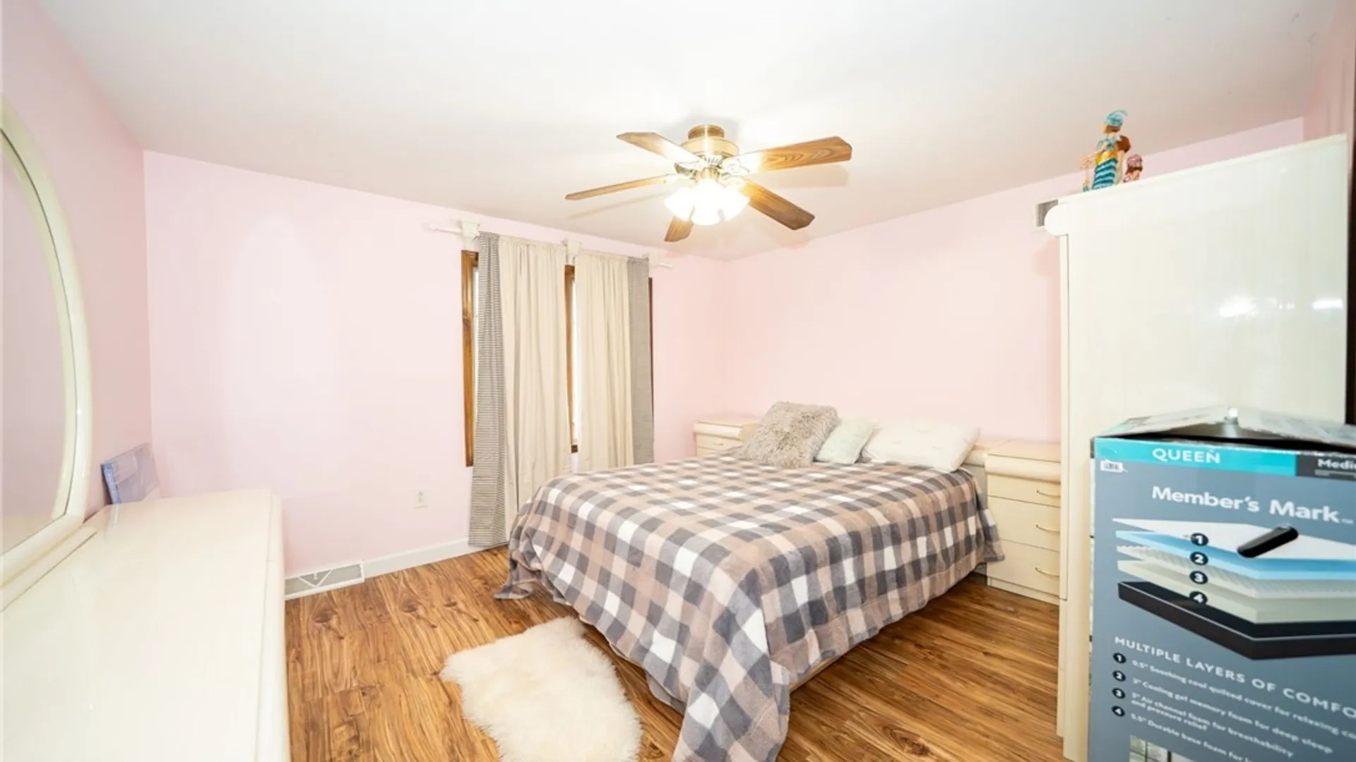 Property at 88 Old Orchard Street, Amherst, NY 14221 26