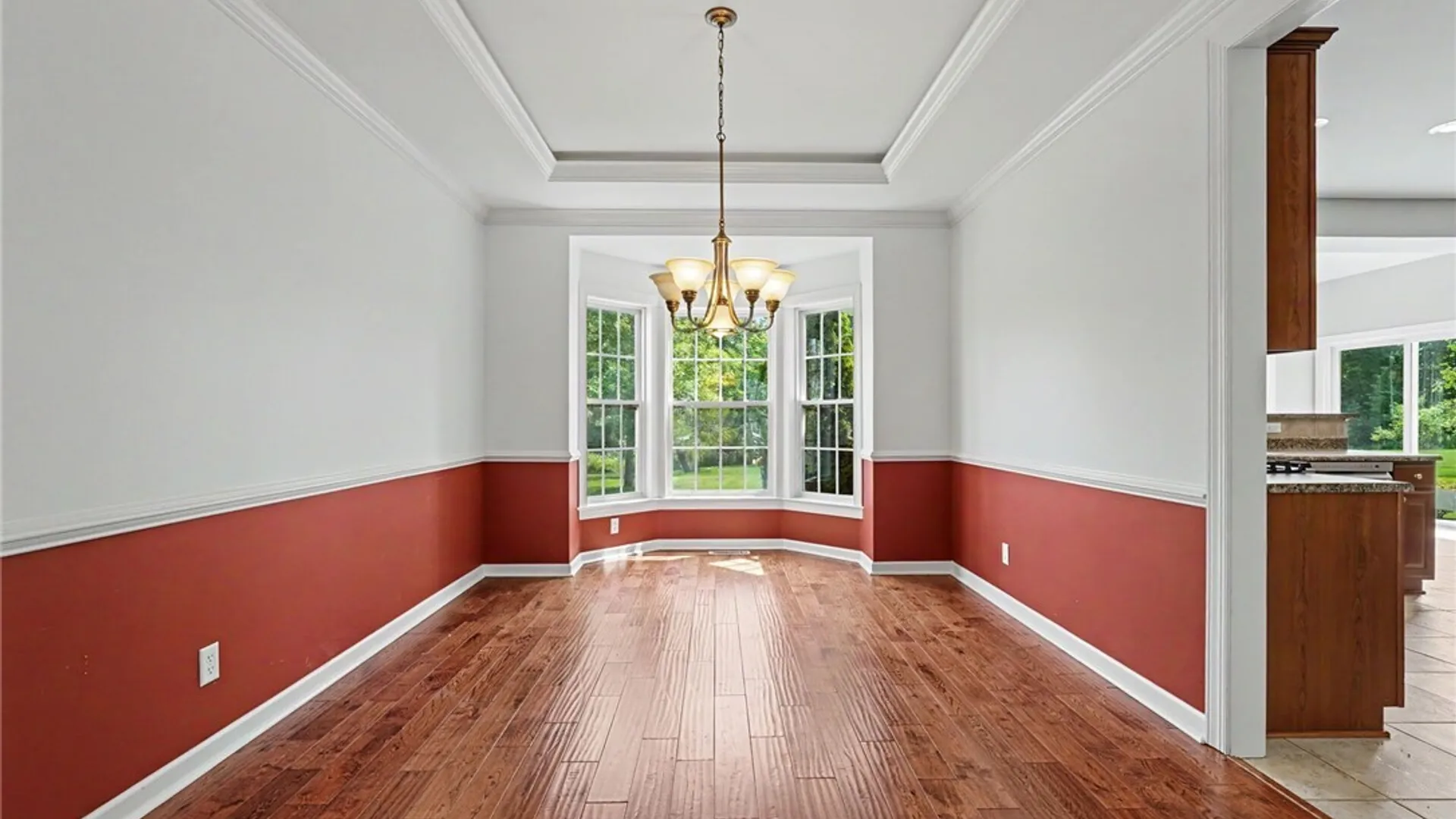Property at 52 Graystone Lane, Orchard Park, NY 14127 17