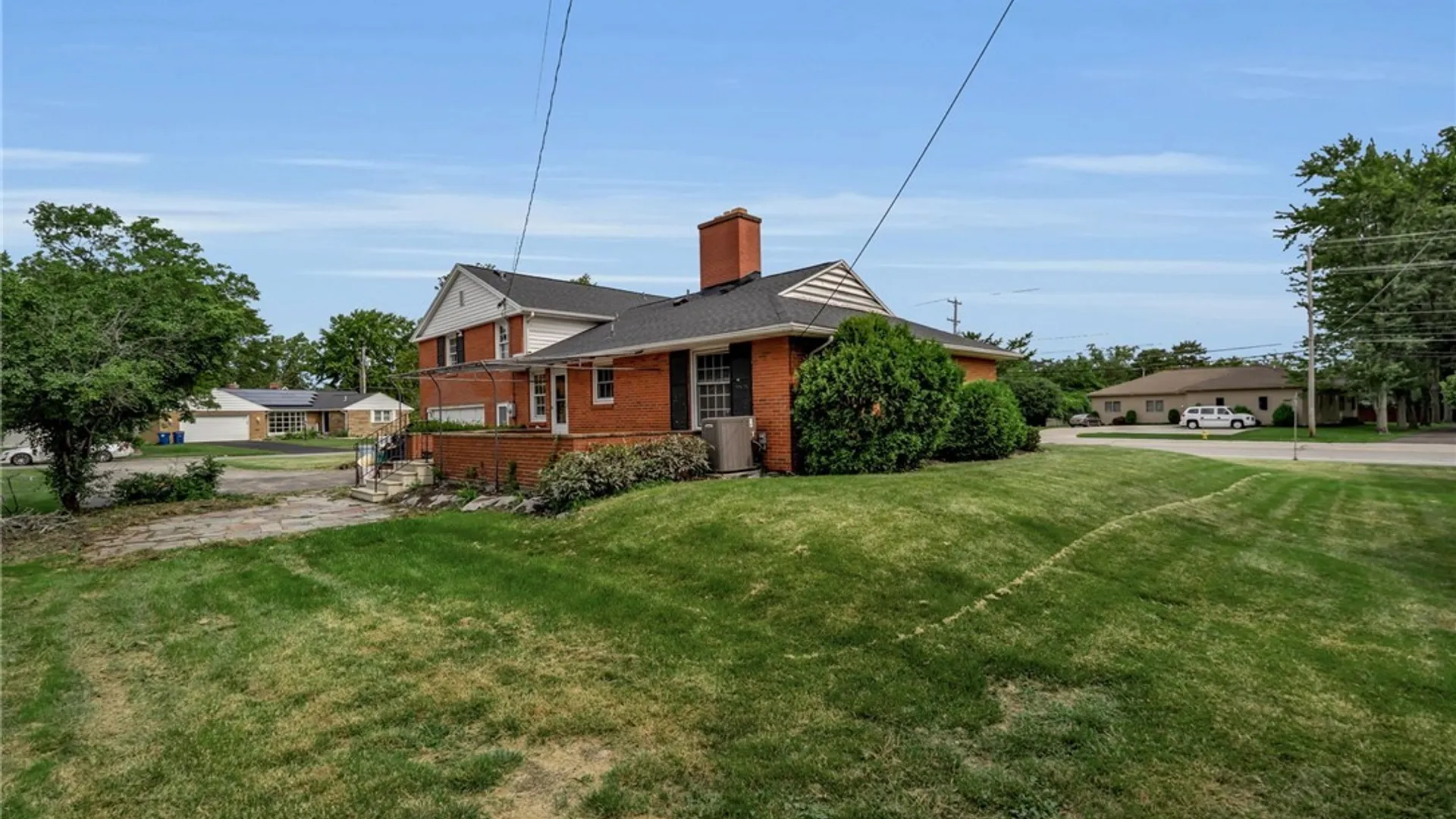 Property at 660 N Forest Road, Amherst, NY 14221 42