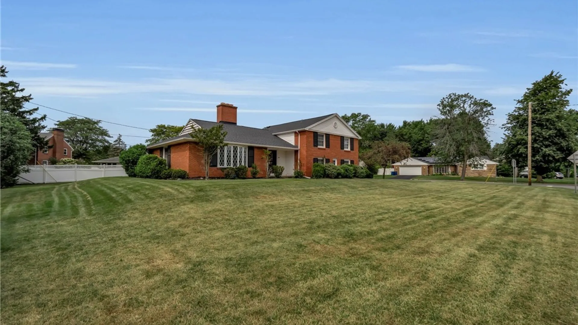 Property at 660 N Forest Road, Amherst, NY 14221 40
