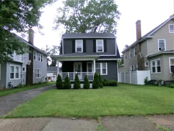 Property at 4017 Deveaux Street, Niagara Falls, NY 14305