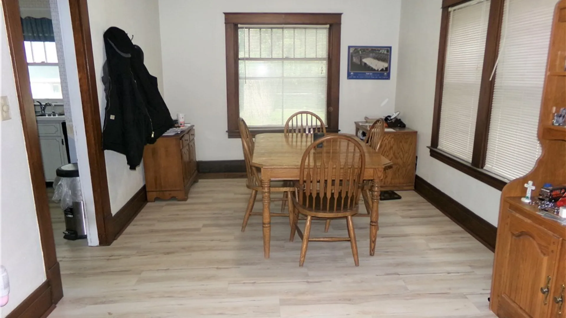Property at 4017 Deveaux Street, Niagara Falls, NY 14305 10