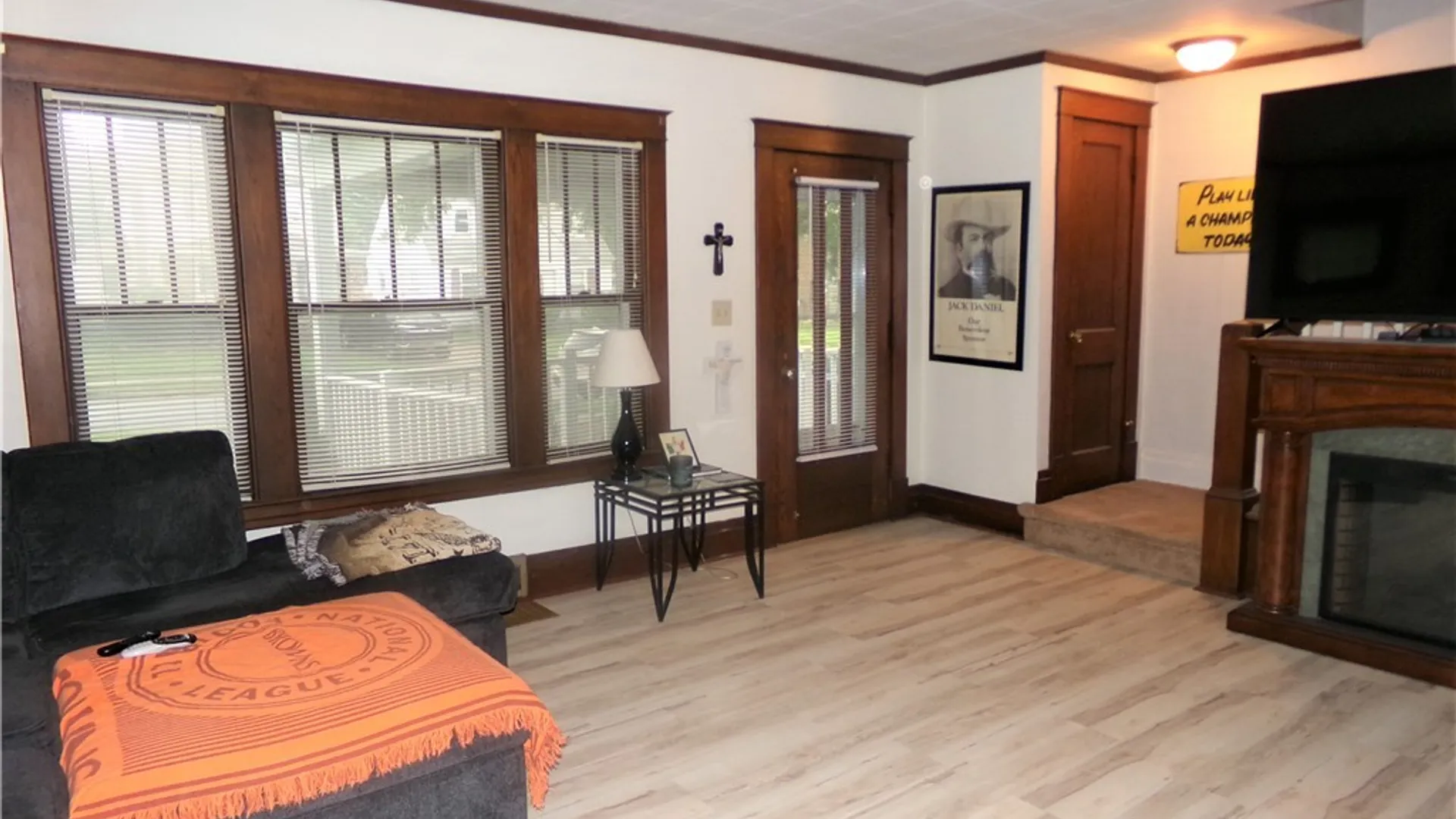 Property at 4017 Deveaux Street, Niagara Falls, NY 14305 12