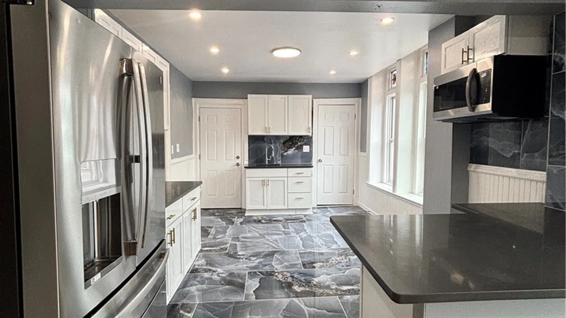 Property at 236 Massachusetts Avenue, Buffalo, NY 14213 4