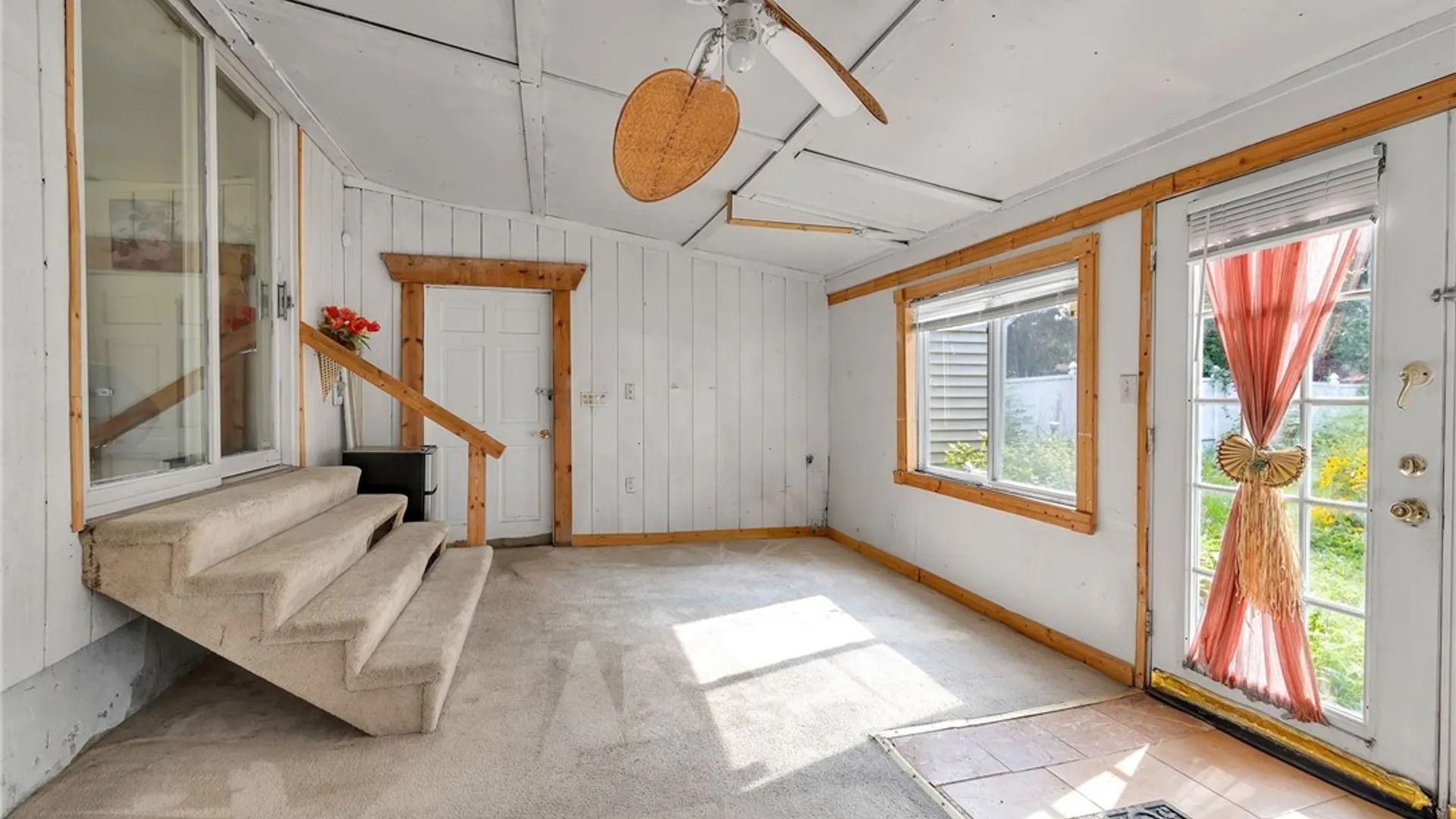 Property at 16 Woodridge Avenue, Cheektowaga, NY 14225 33