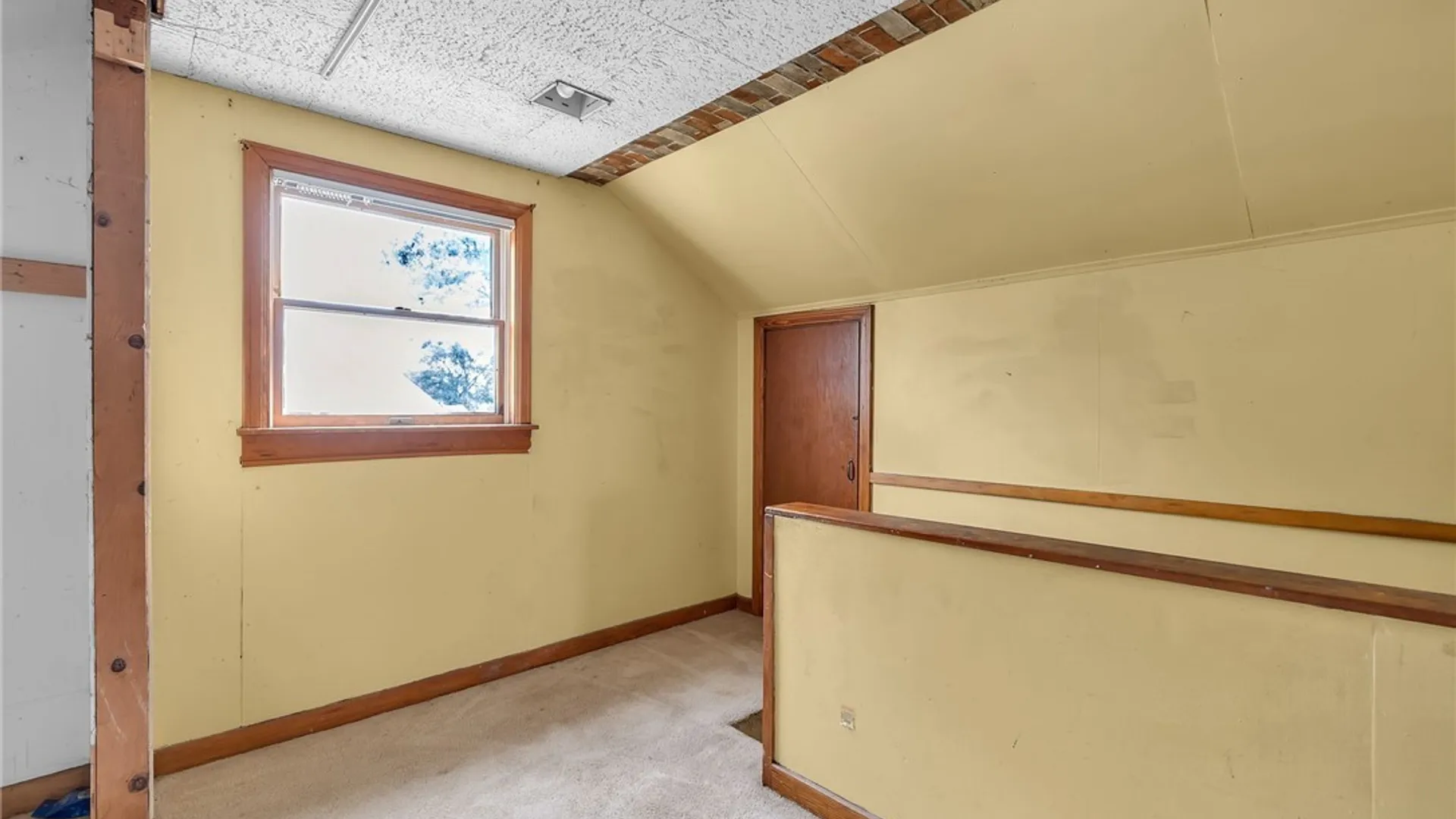 Property at 16 Woodridge Avenue, Cheektowaga, NY 14225 35