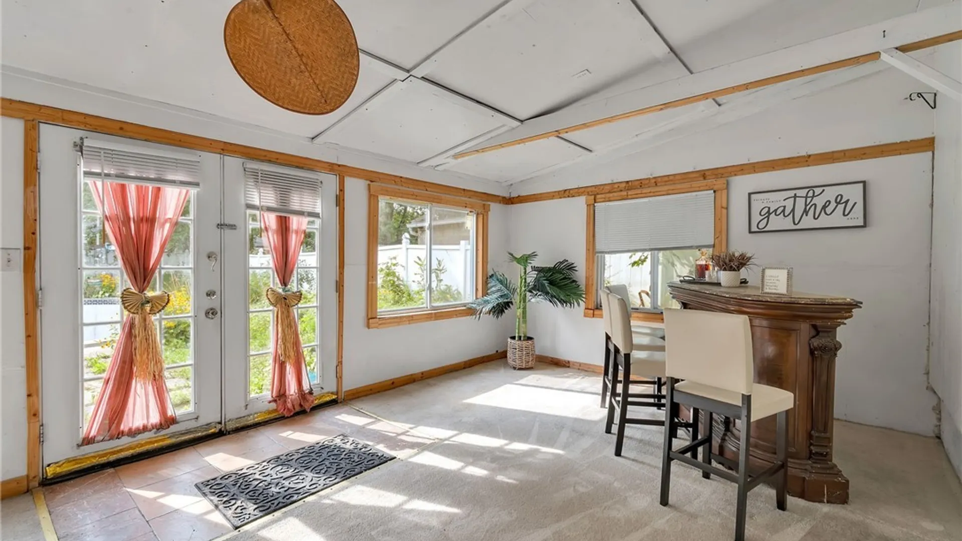 Property at 16 Woodridge Avenue, Cheektowaga, NY 14225 32