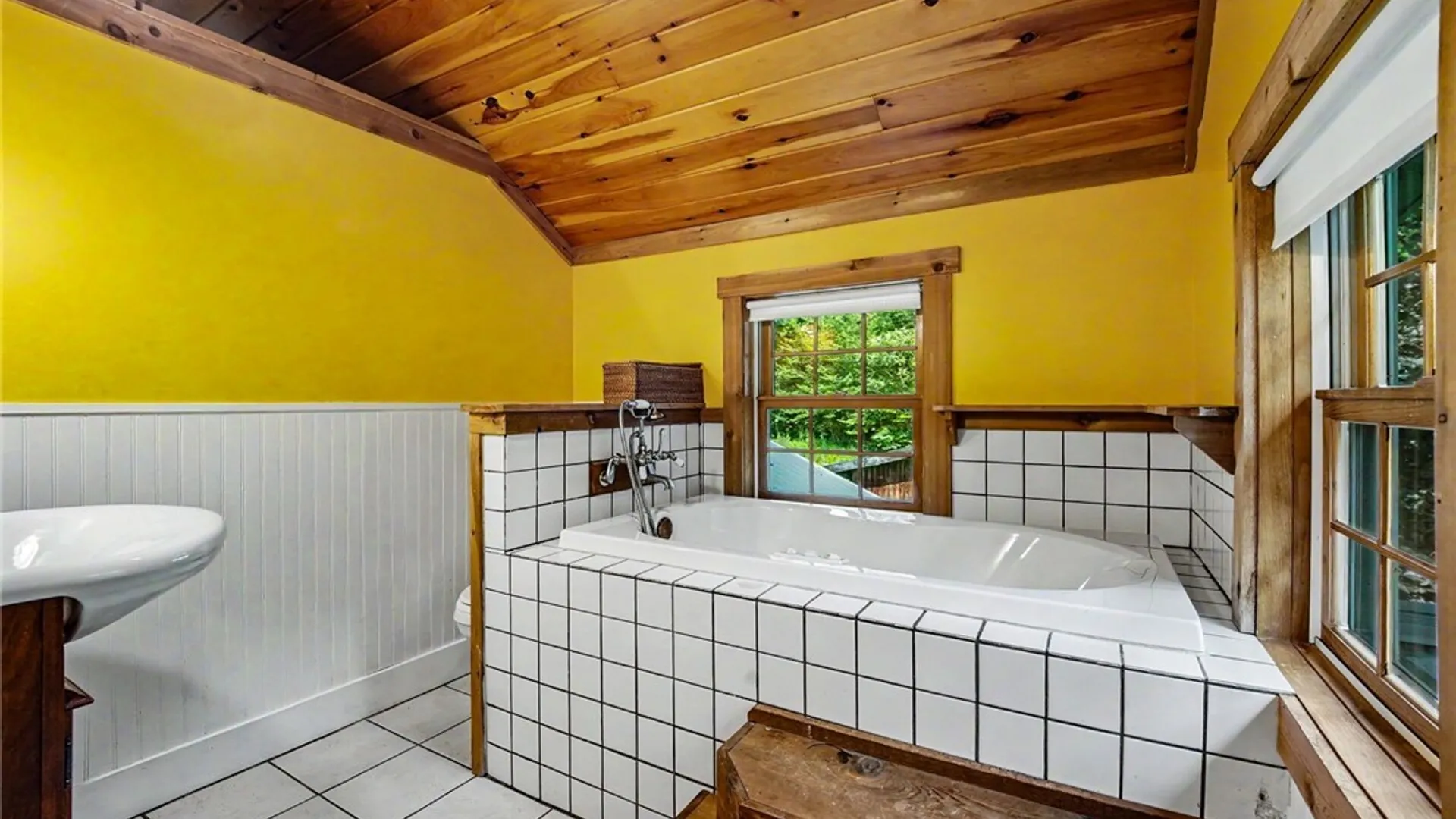 Property at 12358 Pine Vly, Holland, NY 14080 47