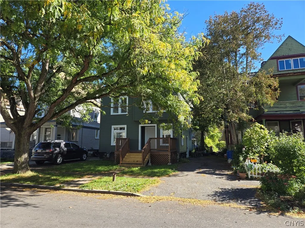 Property at 147 Coolidge Avenue, Syracuse, NY 13204