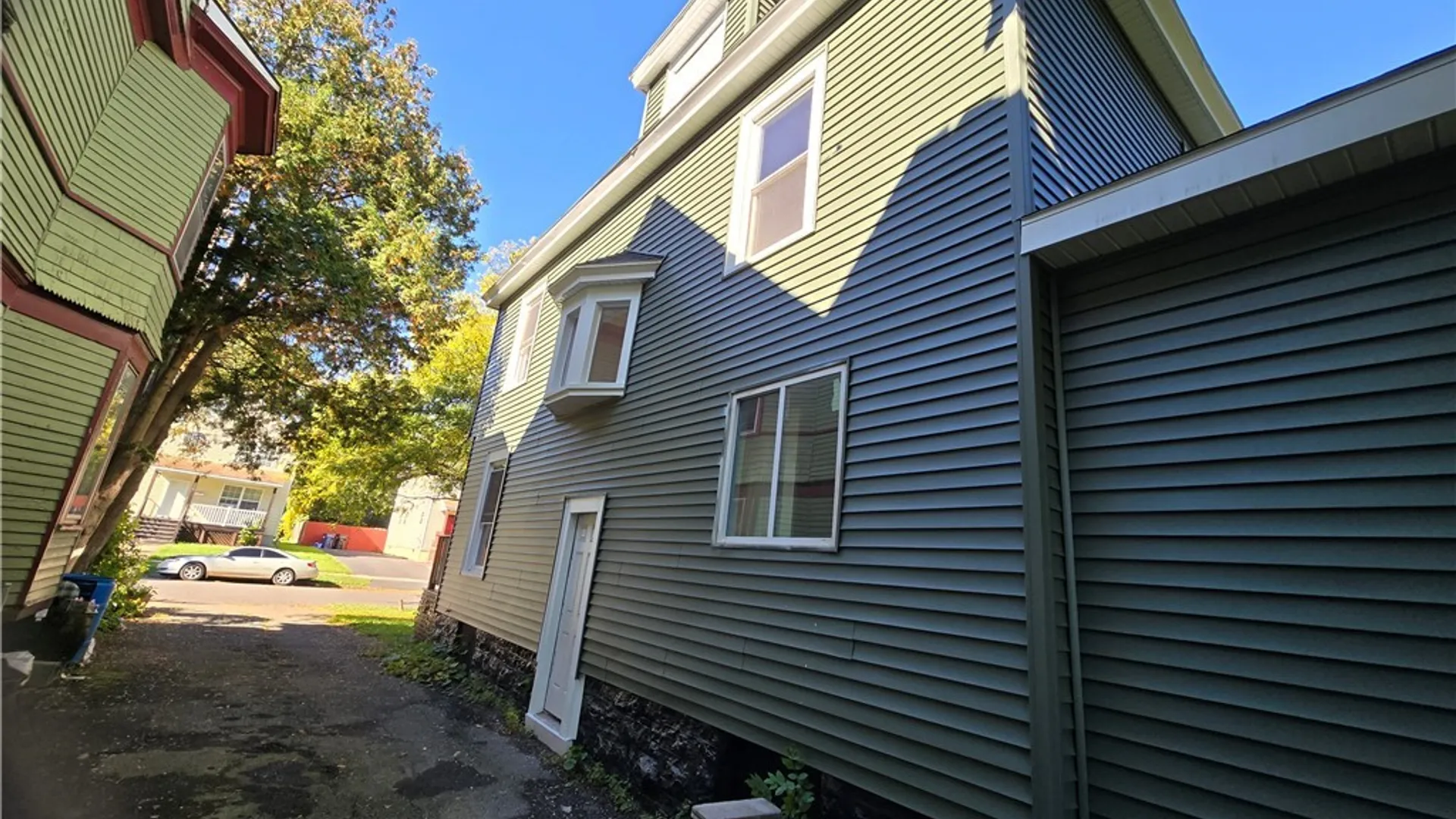 Property at 147 Coolidge Avenue, Syracuse, NY 13204 4