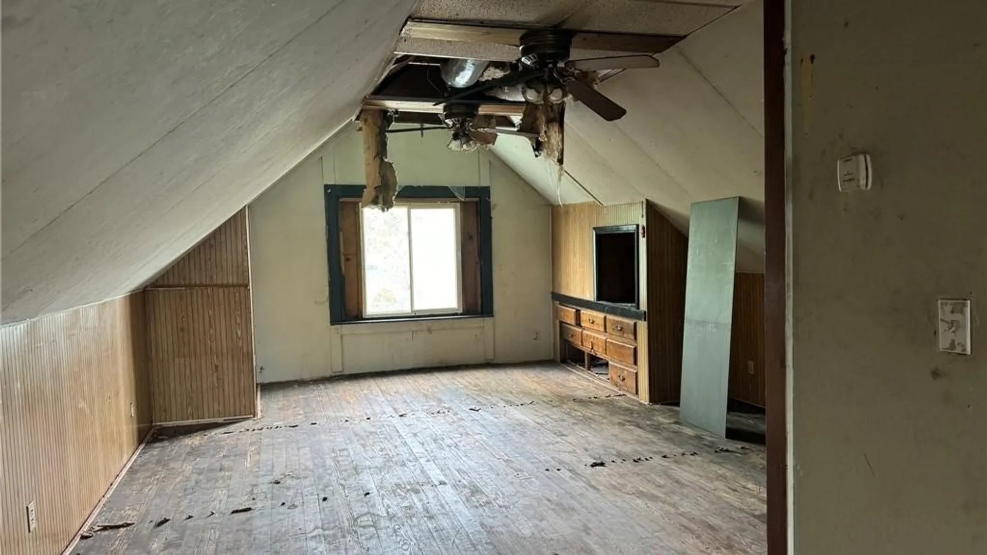 Property at 2966 Bailey Avenue, Buffalo, NY 14215 18