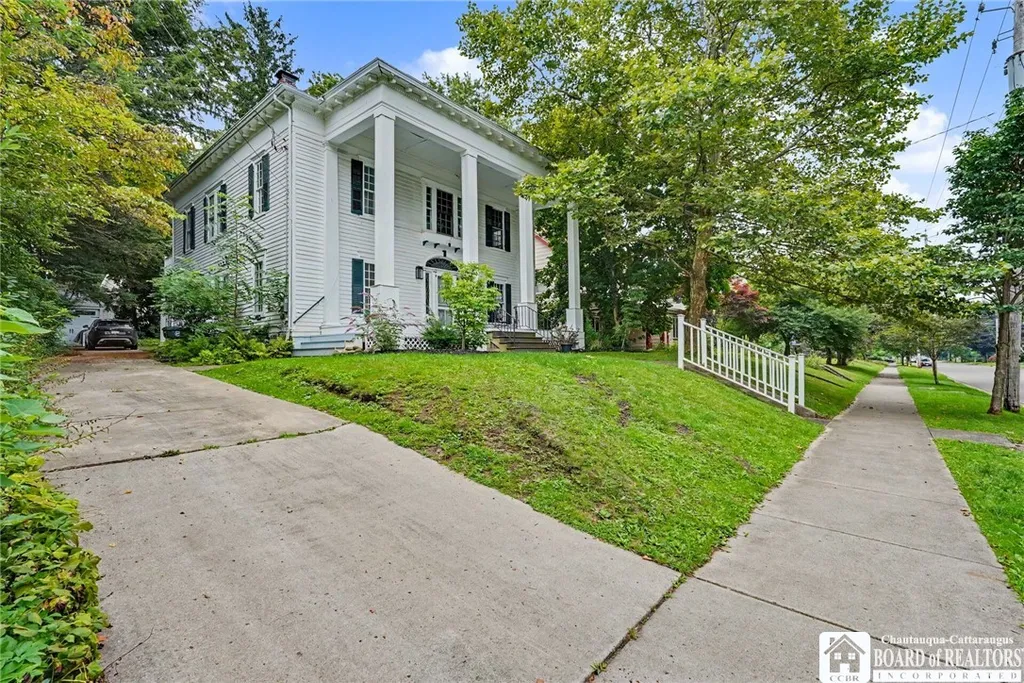 Property at 518 Lakeview Avenue, Jamestown, NY 14701