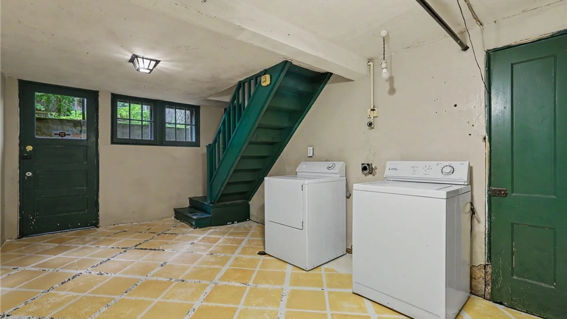 Property at 518 Lakeview Avenue, Jamestown, NY 14701 44