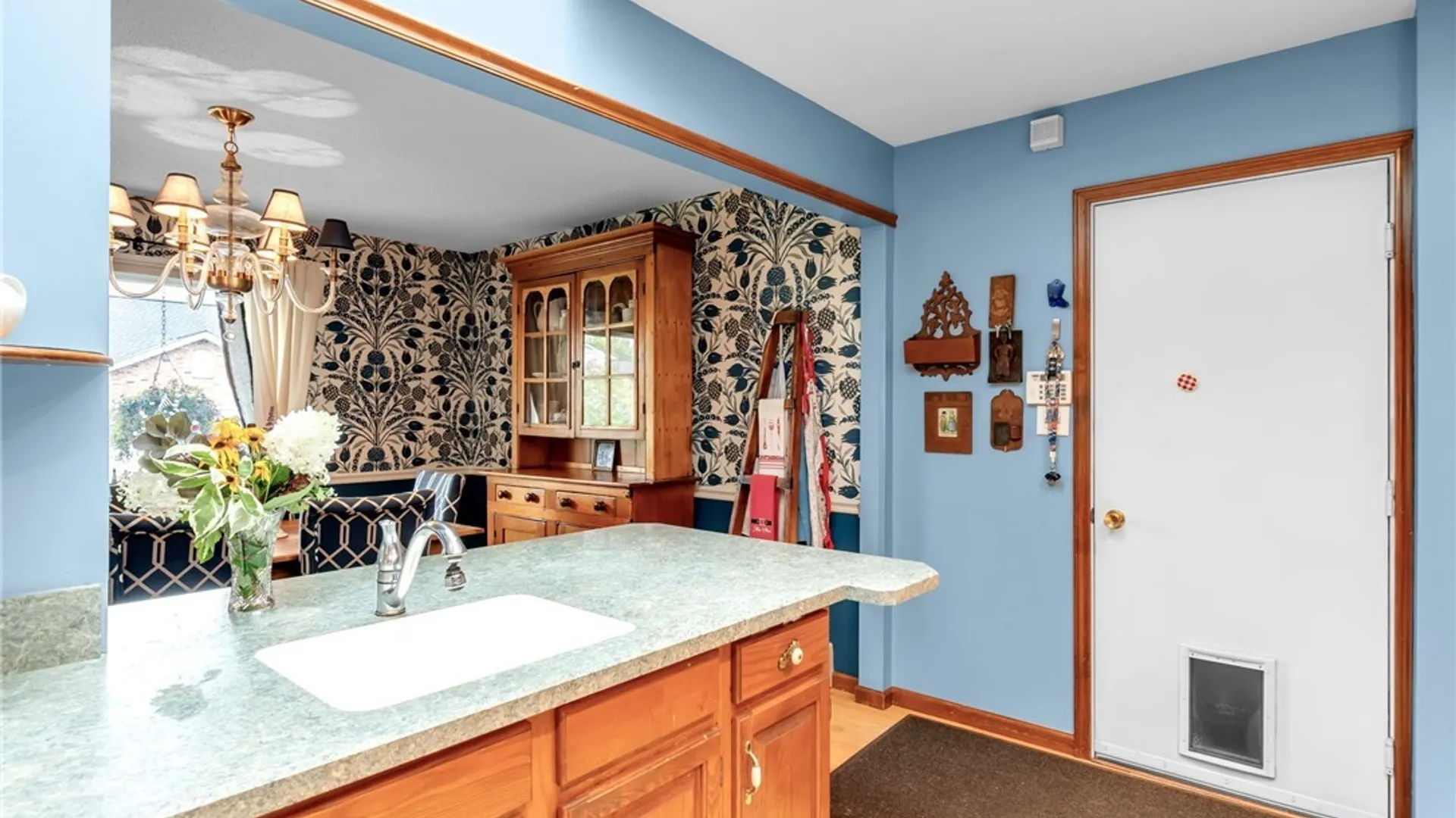 Property at 6025 Quaker Hollow Crescent, Orchard Park, NY 14127 27
