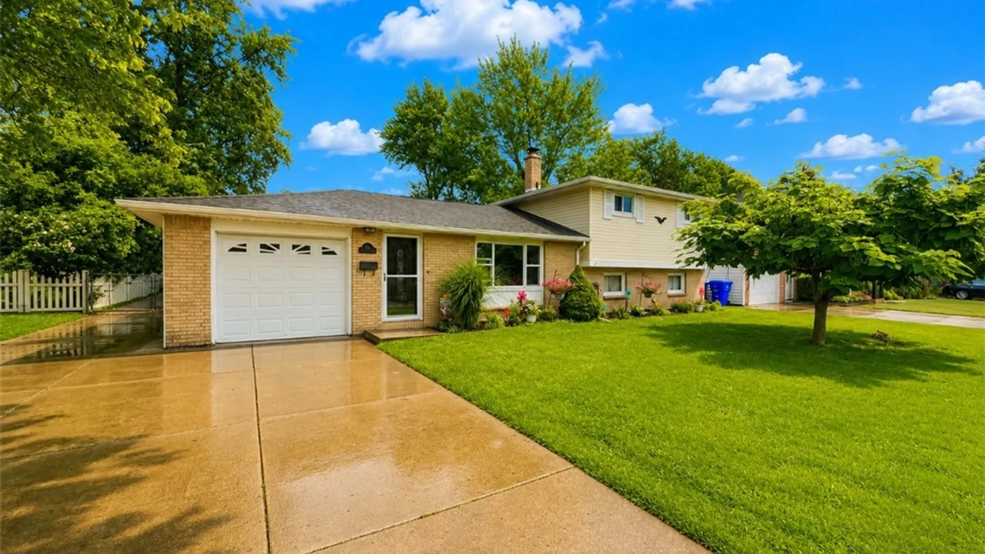 Property at 53 Fieldcrest Court, West Seneca, NY 14224 5