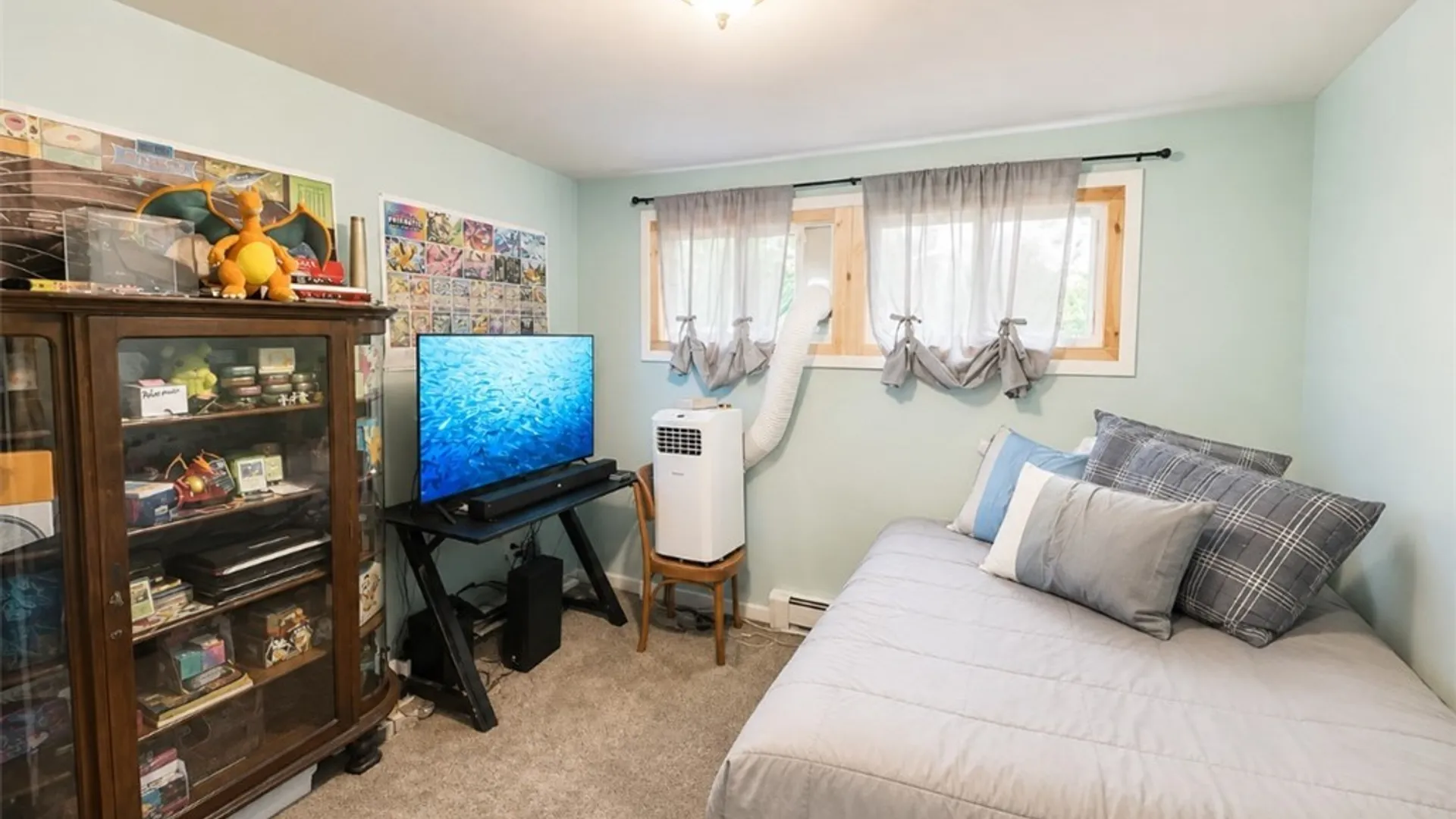 Property at 53 Fieldcrest Court, West Seneca, NY 14224 18