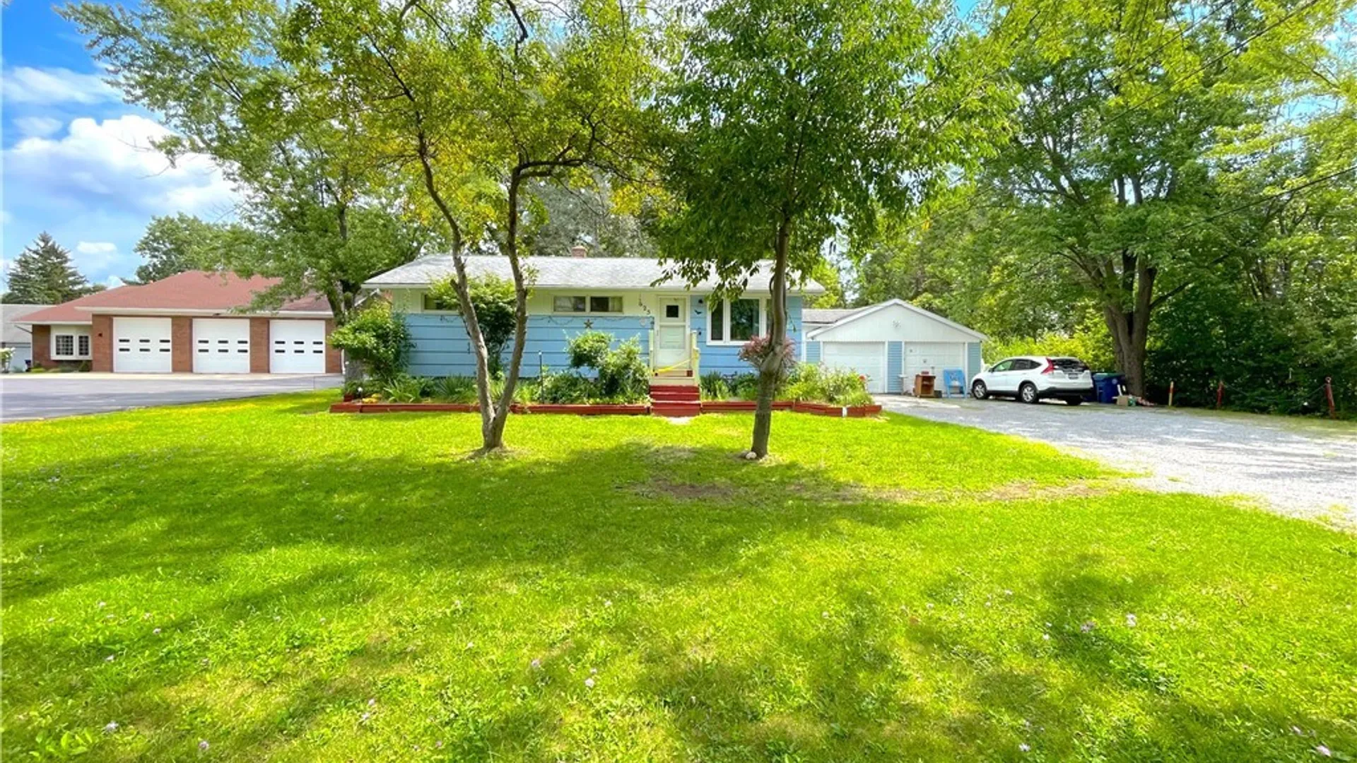 Property at 625 Ayer Road, Amherst, NY 14221 3