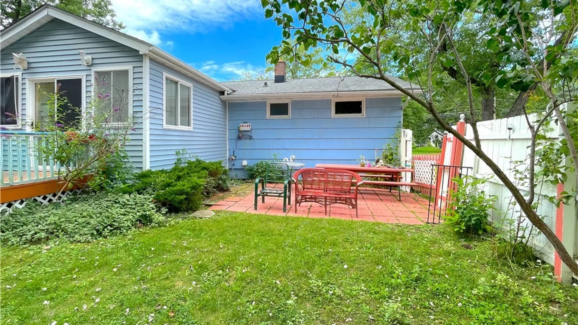 Property at 625 Ayer Road, Amherst, NY 14221 40