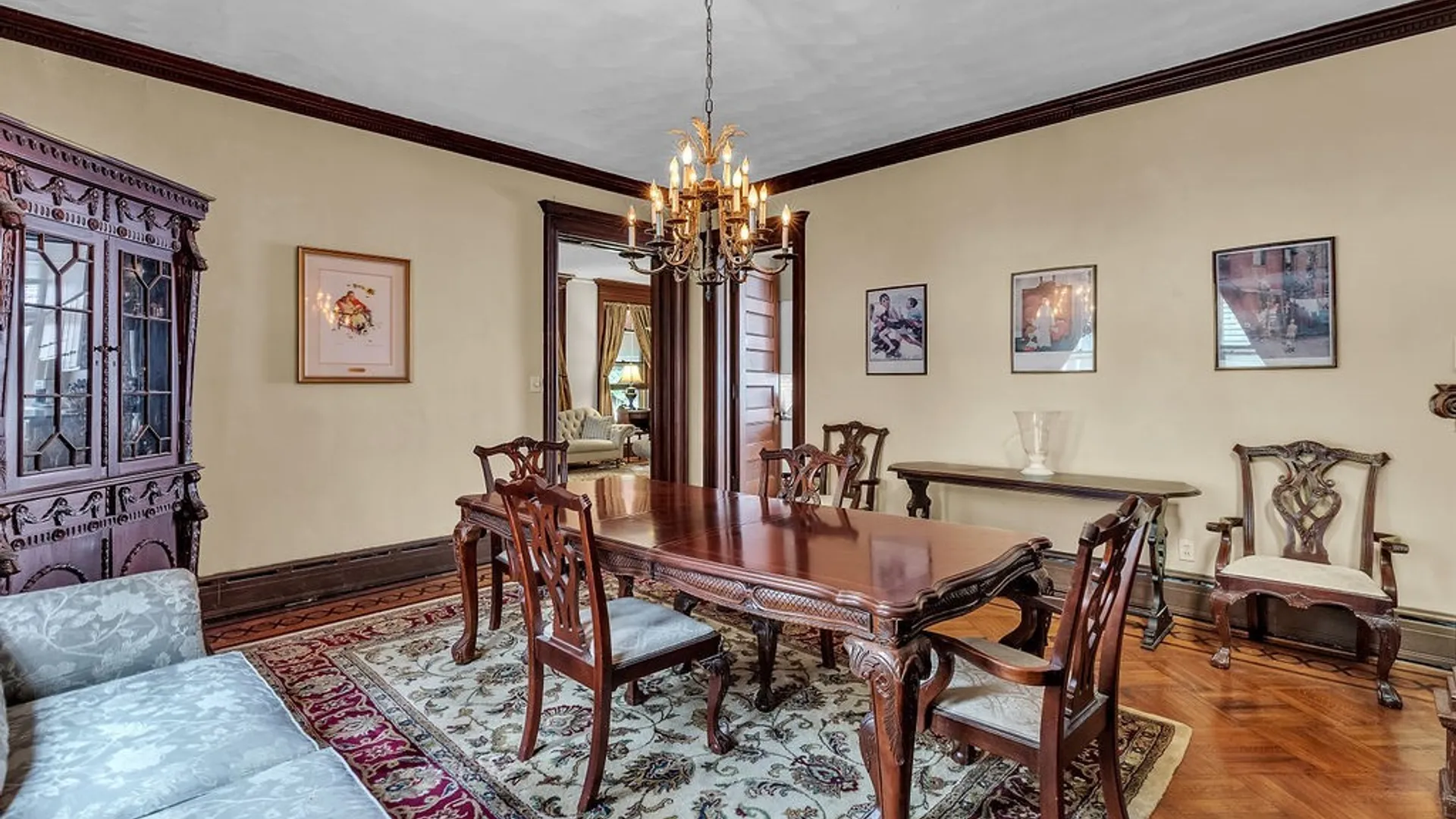 Property at 720 Columbus Parkway, Buffalo, NY 14213 9