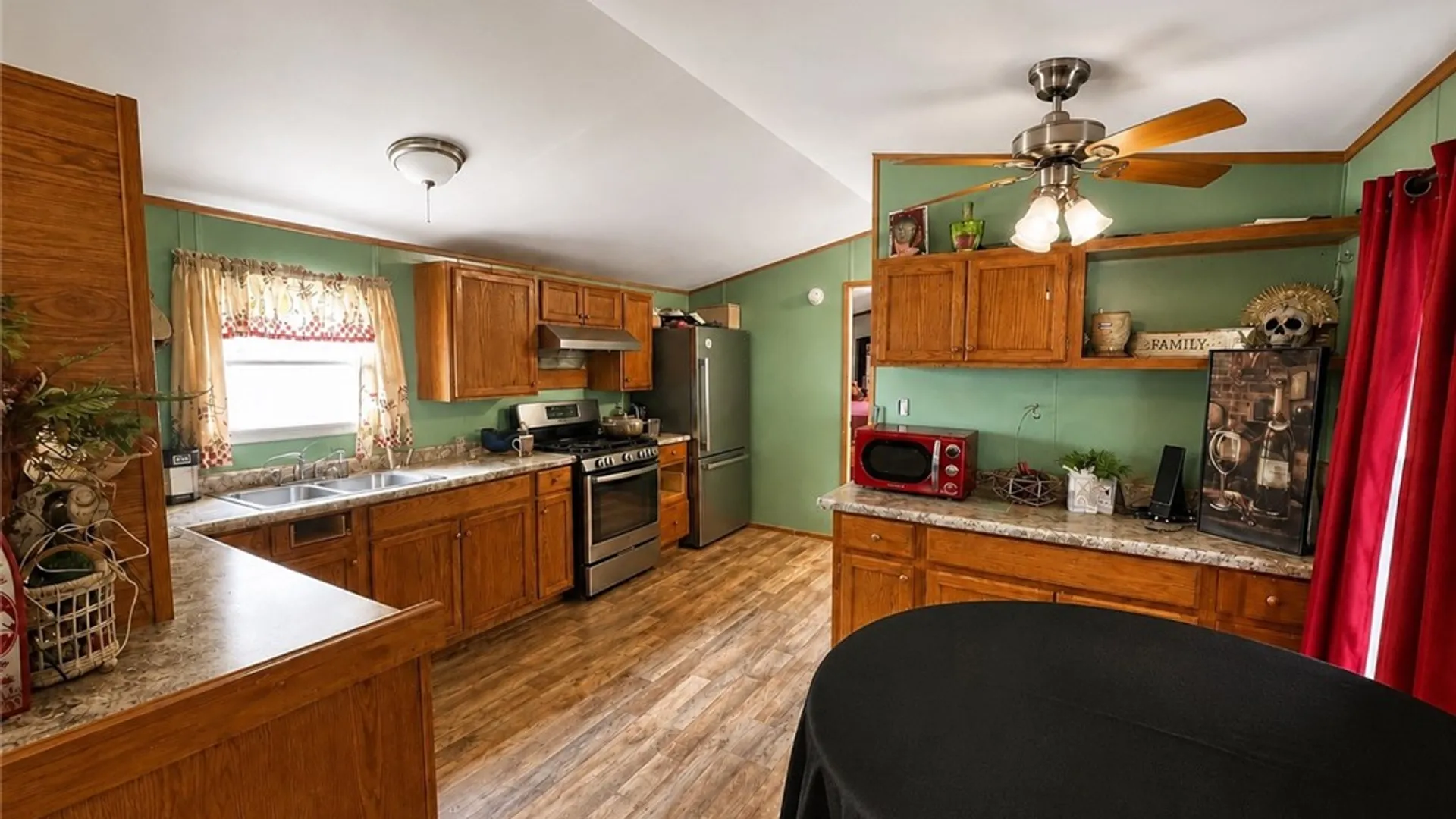 Property at 108 Vienna, Arcadia, NY 14513 5