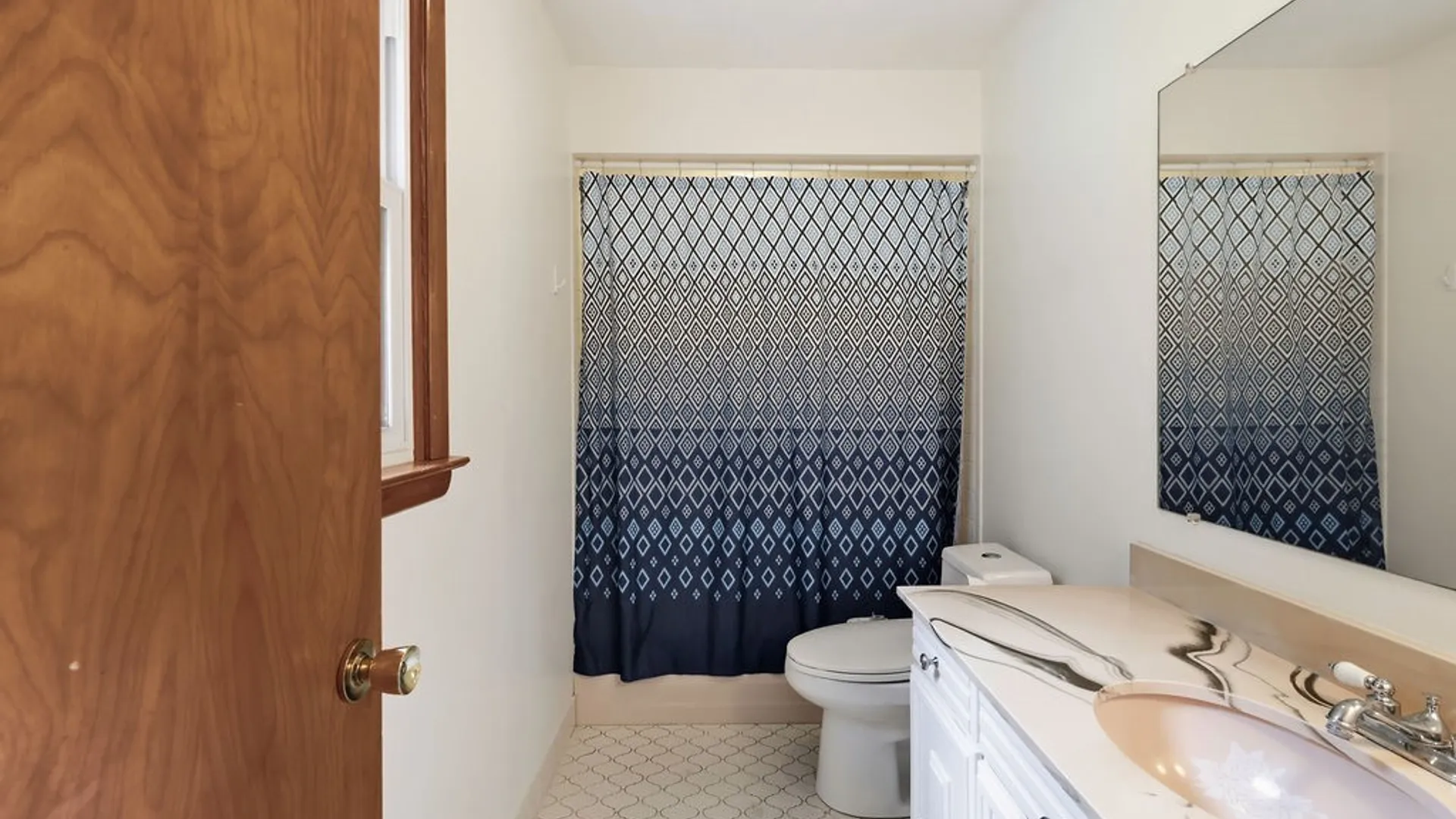 Property at 115 Saybrook Lane, DeWitt, NY 13214 24