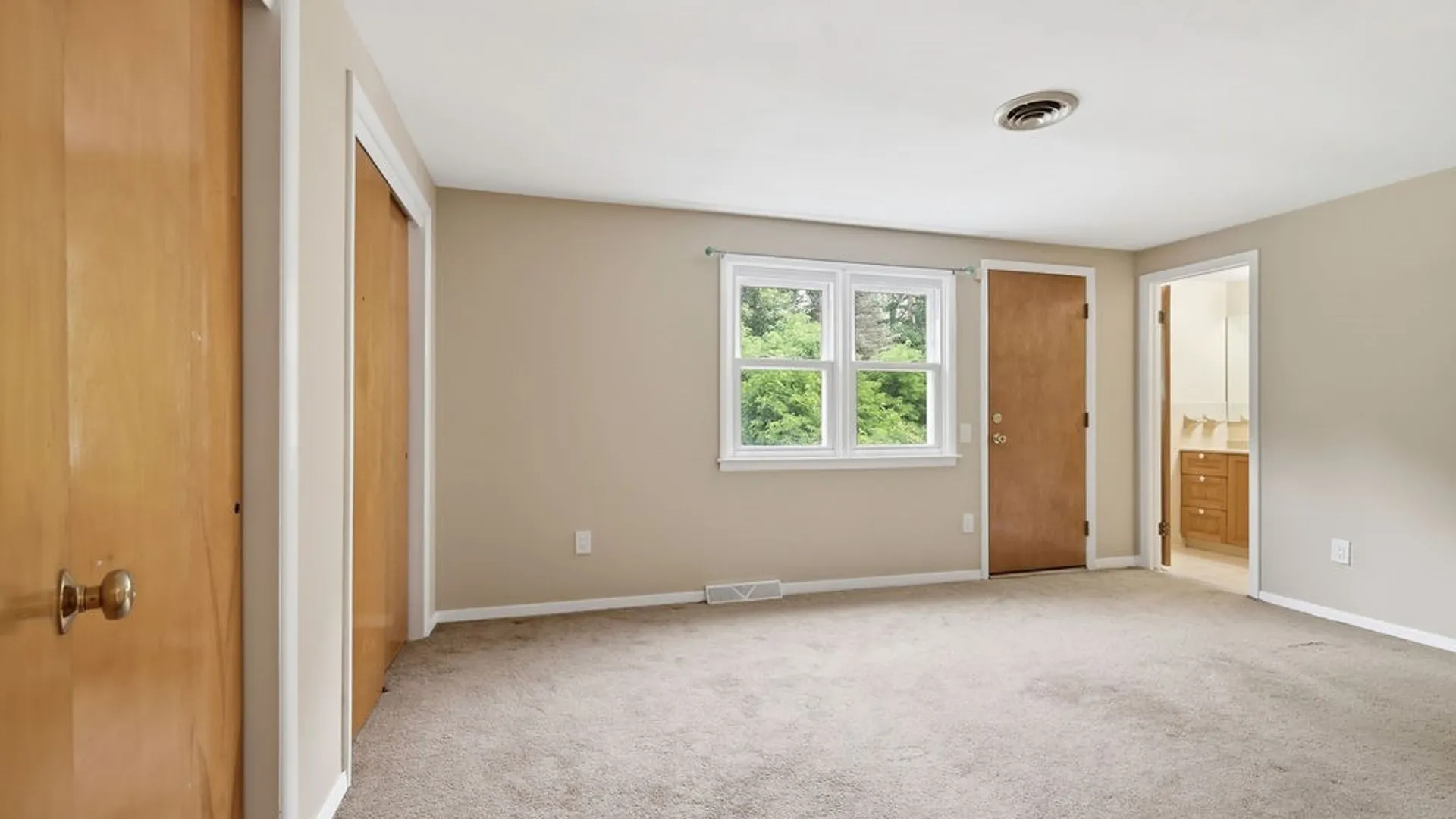Property at 115 Saybrook Lane, DeWitt, NY 13214 27