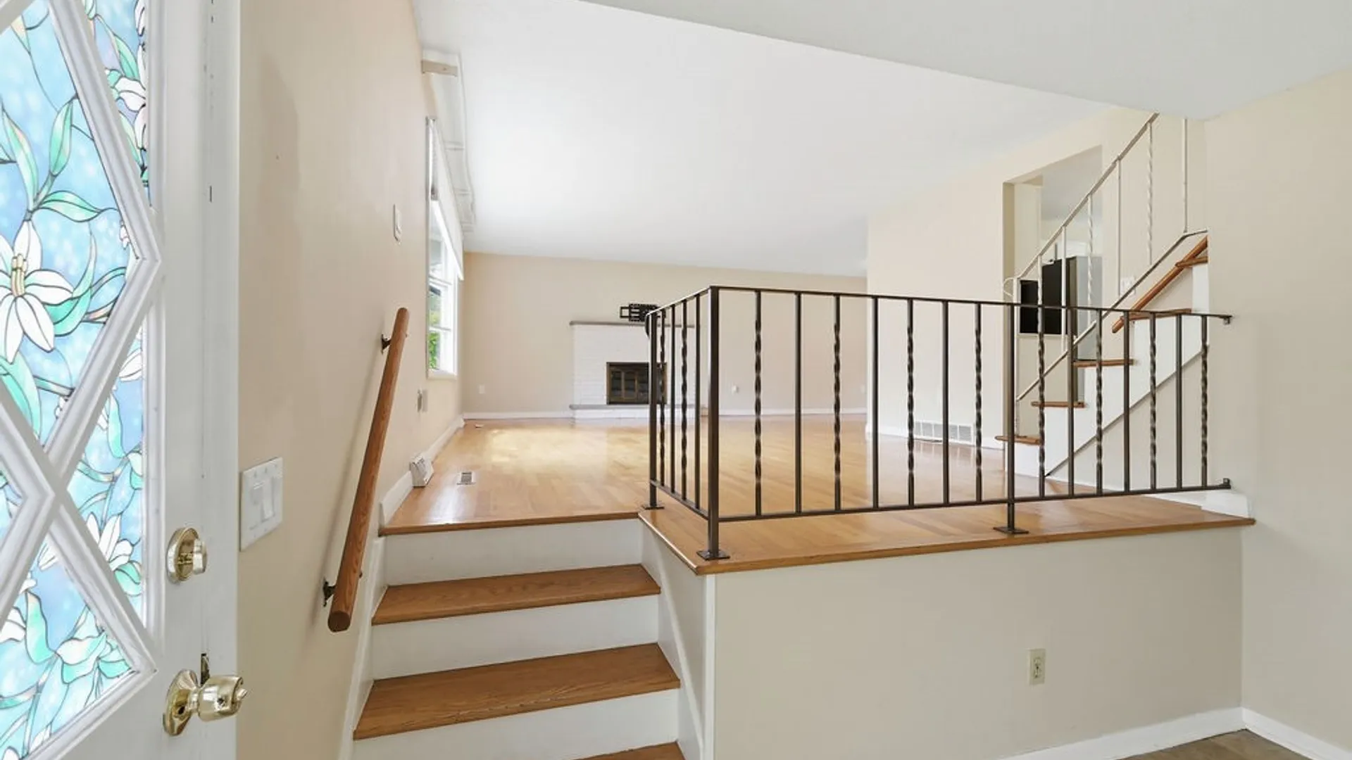 Property at 115 Saybrook Lane, DeWitt, NY 13214 7