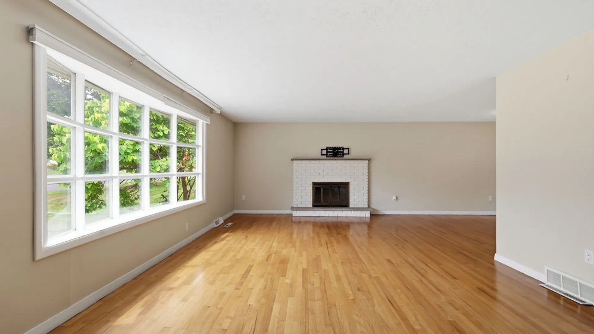 Property at 115 Saybrook Lane, DeWitt, NY 13214 8