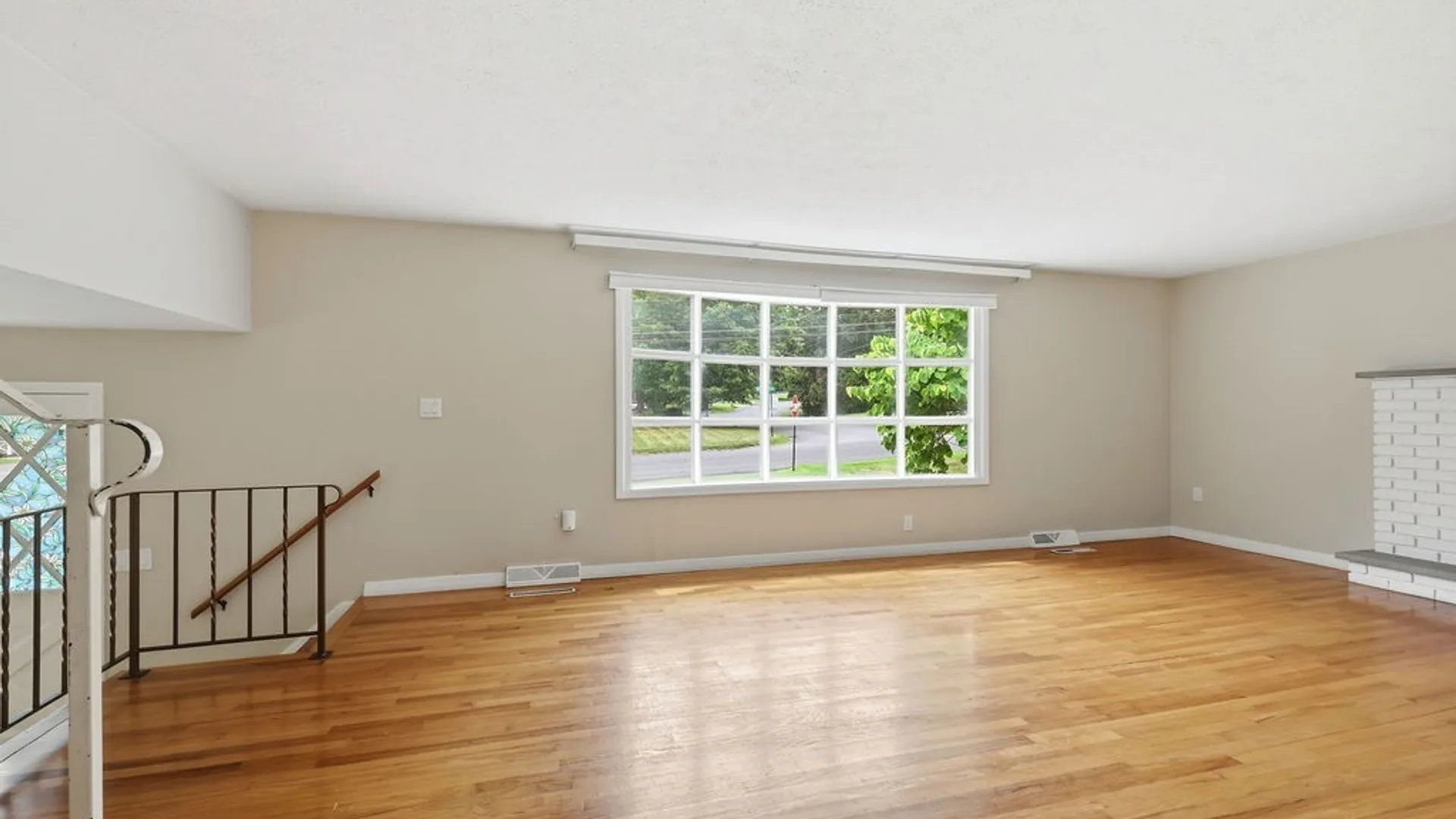 Property at 115 Saybrook Lane, DeWitt, NY 13214 9