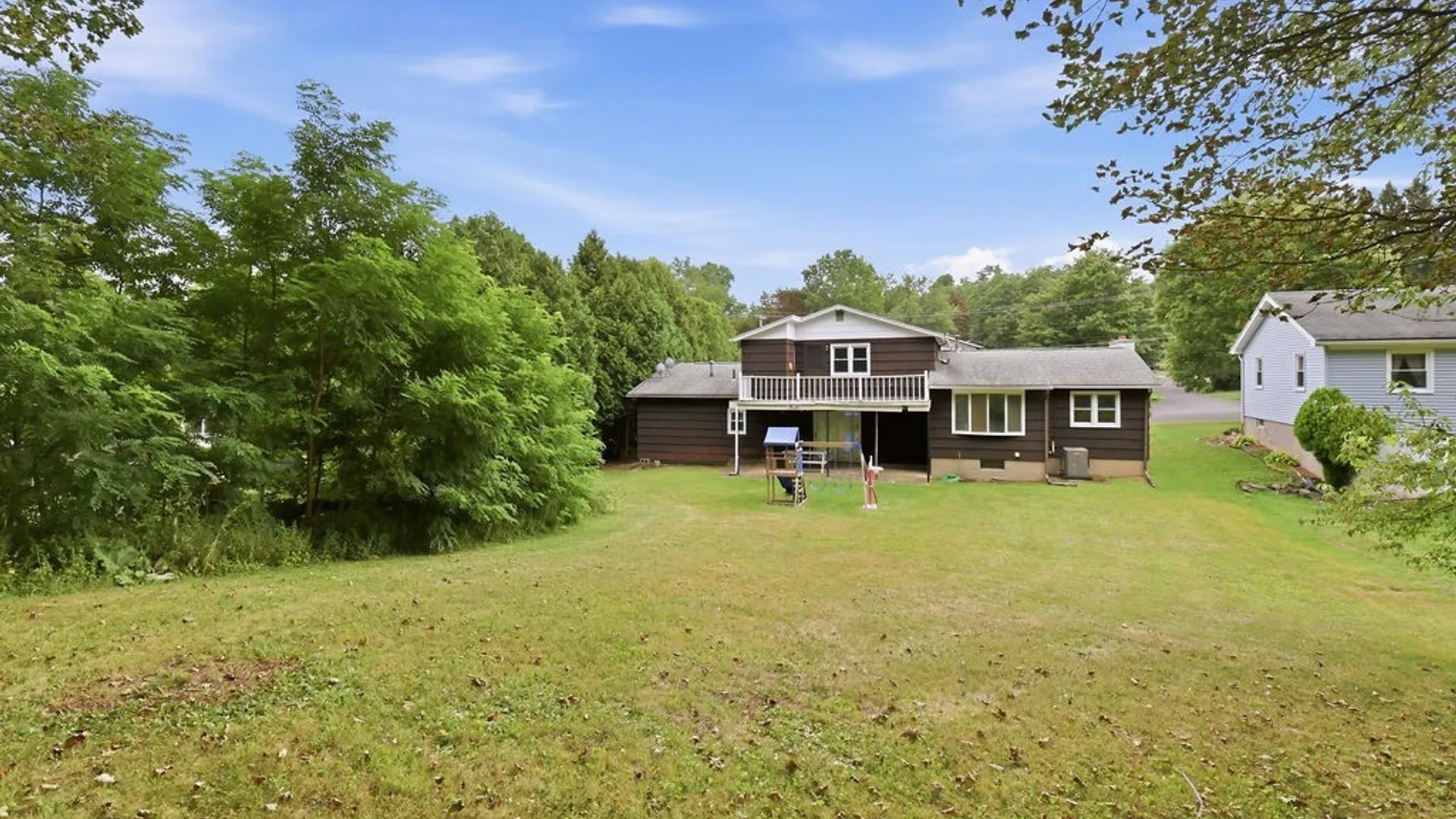 Property at 115 Saybrook Lane, DeWitt, NY 13214 36