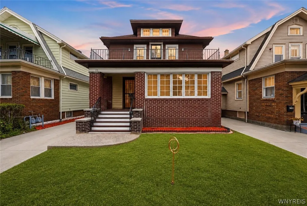 Property at 21 Ruspin Avenue, Buffalo, NY 14215