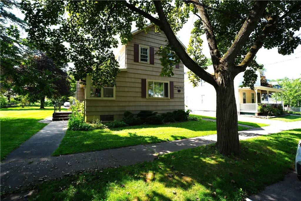 Property at 27 Boughton Avenue, Pittsford, NY 14534