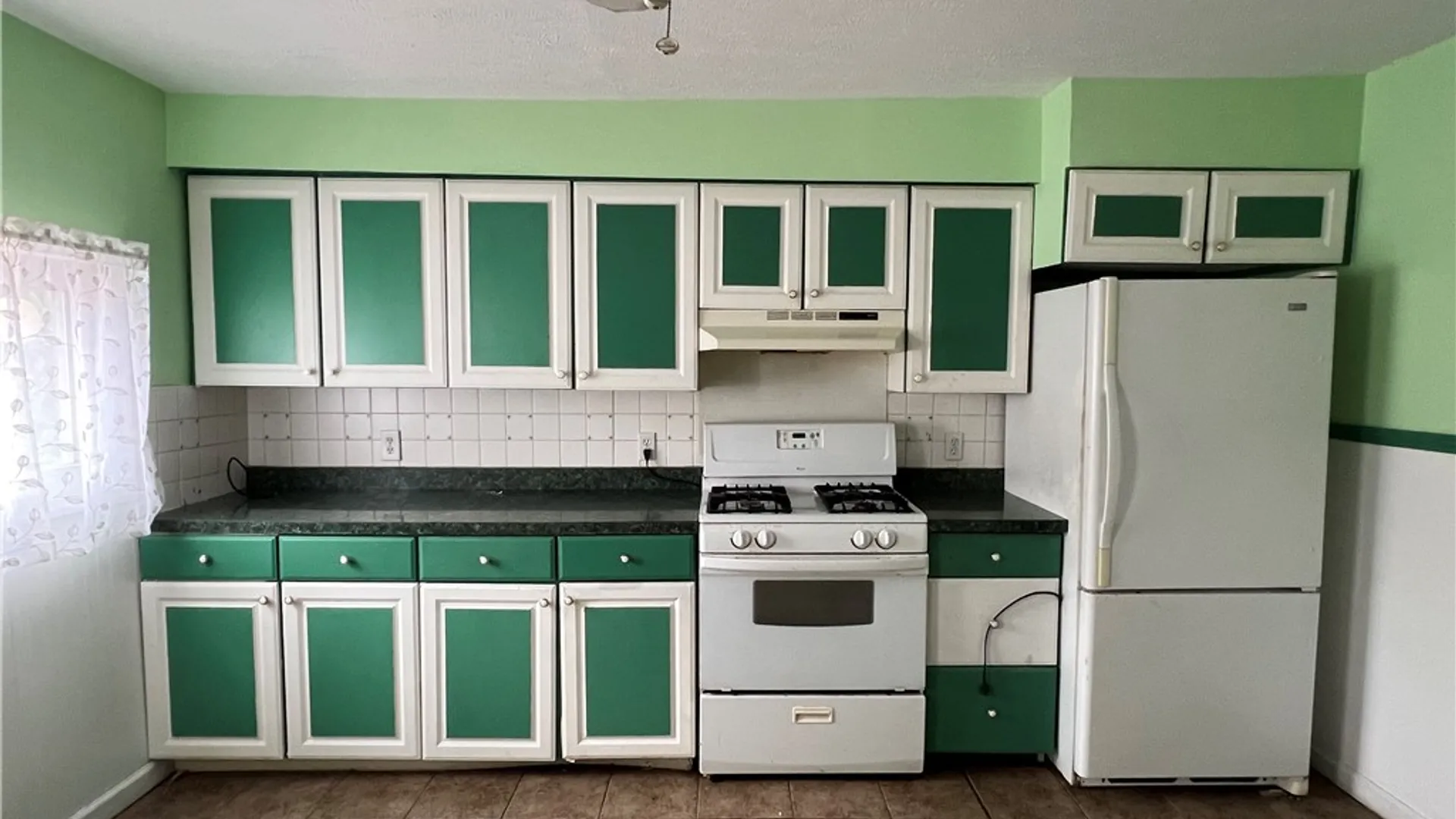 Property at 416 Broadway Apt. A, Elmira City, NY 14904 6