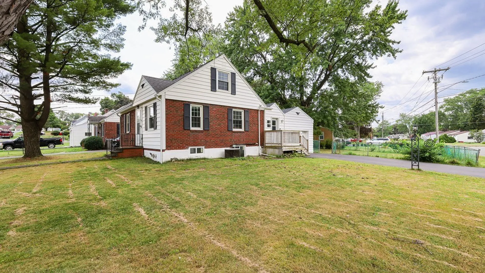 Property at 315 Russell Avenue, Salina, NY 13088 35
