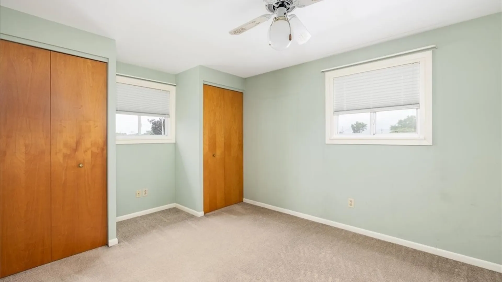 Property at 38 Mary Lou Lane, Cheektowaga, NY 14043 19