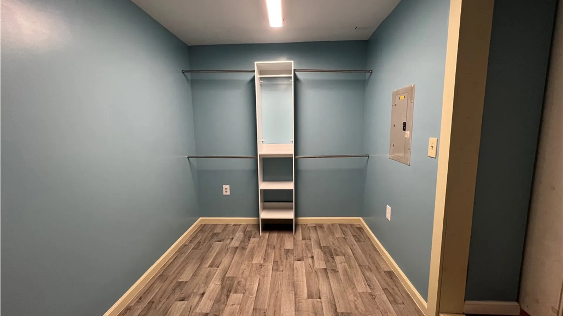 Property at 416 Broadway Apt C, Elmira City, NY 14904 23
