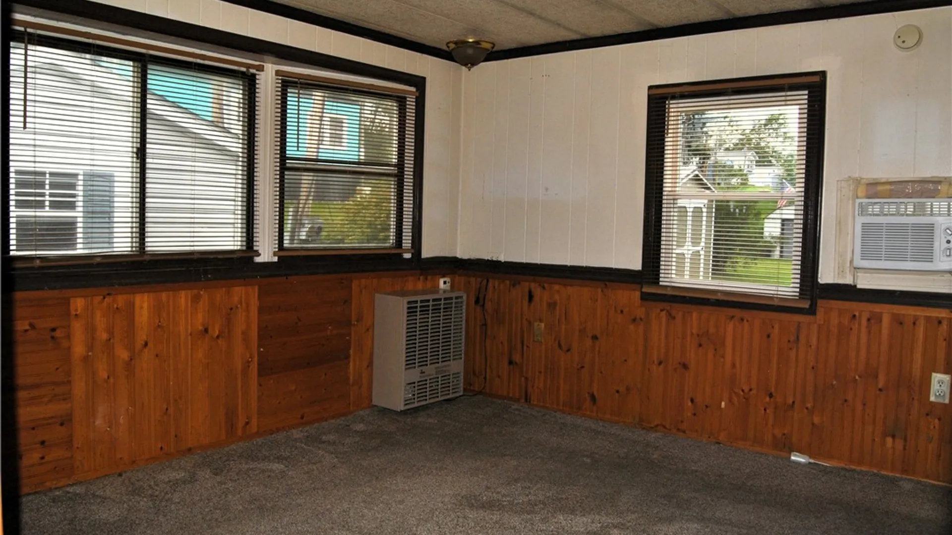 Property at 40 Parkview Drive, Avon, NY 14414 16