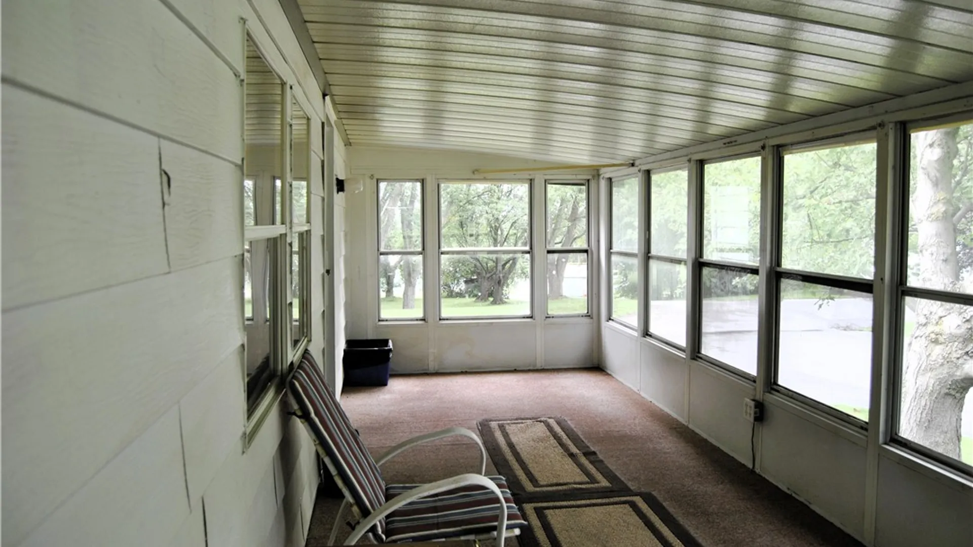 Property at 40 Parkview Drive, Avon, NY 14414 4