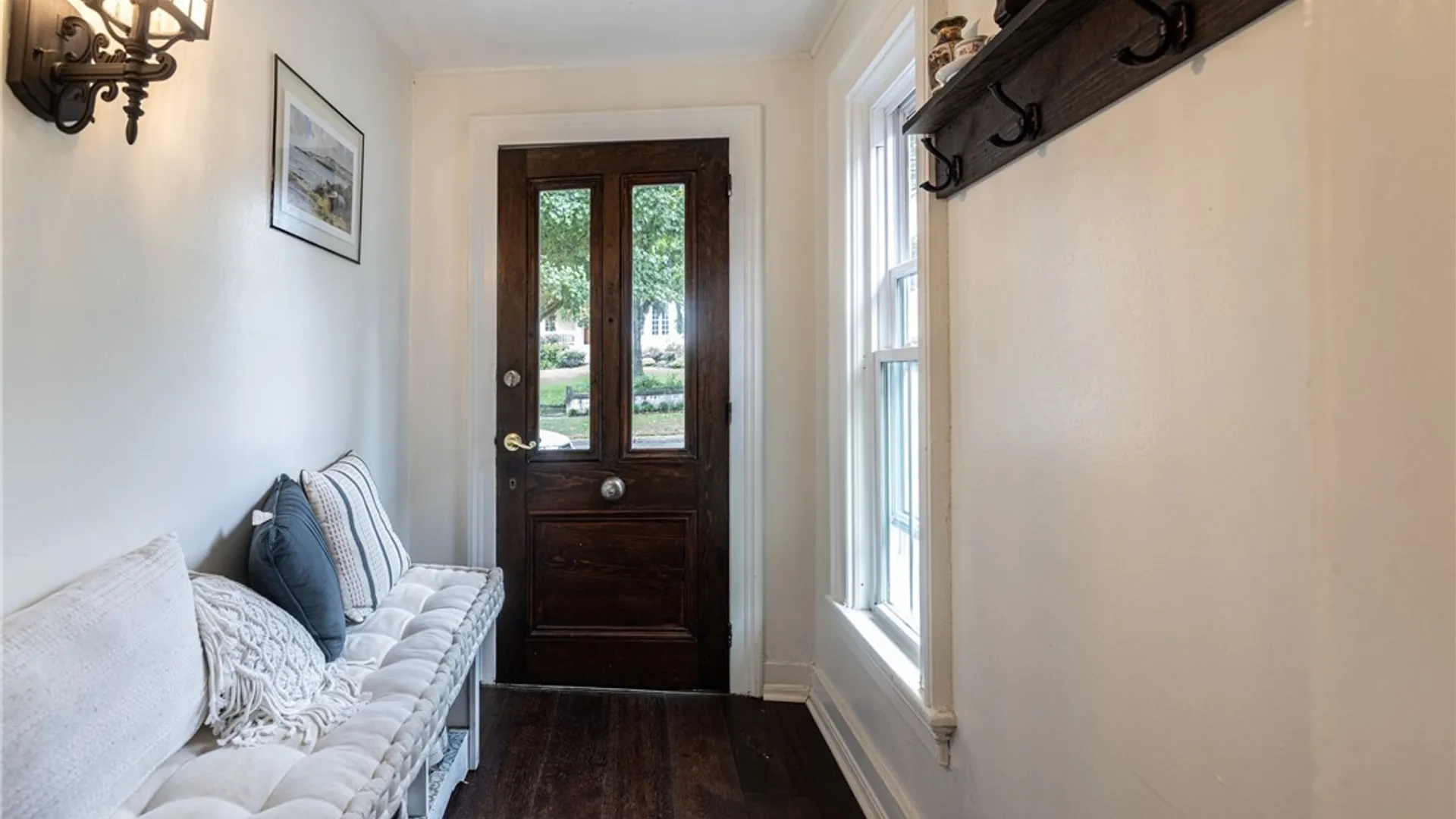 Property at 6 Academy Street, Skaneateles, NY 13152 4