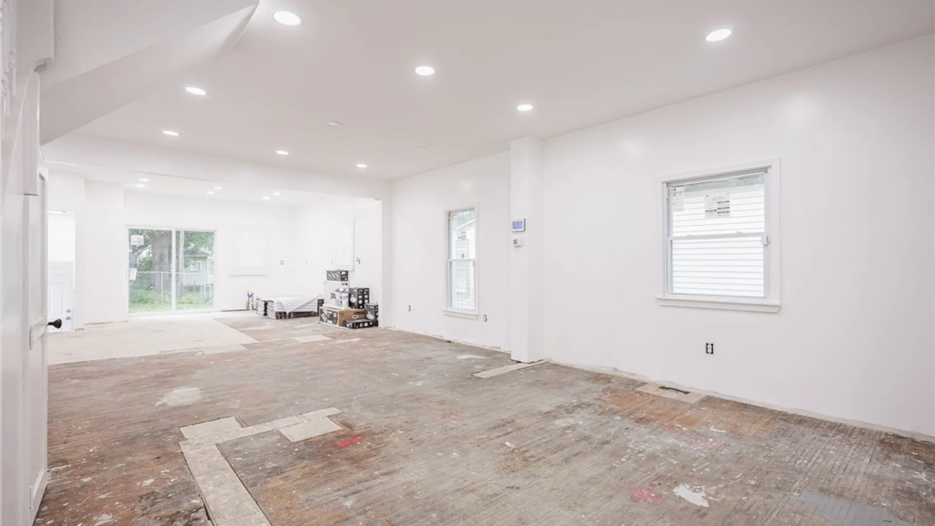 Property at 581 Frost Avenue, Rochester, NY 14611 7
