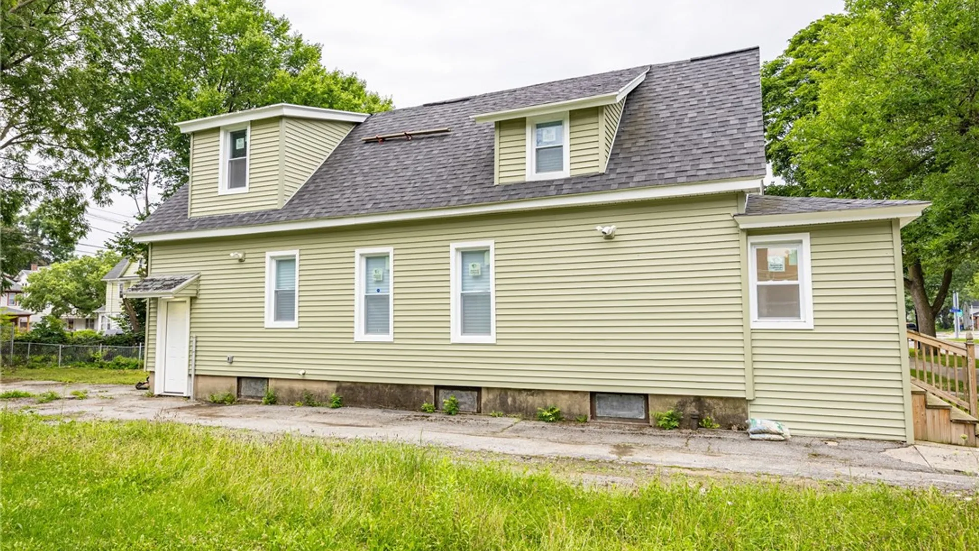 Property at 581 Frost Avenue, Rochester, NY 14611 20