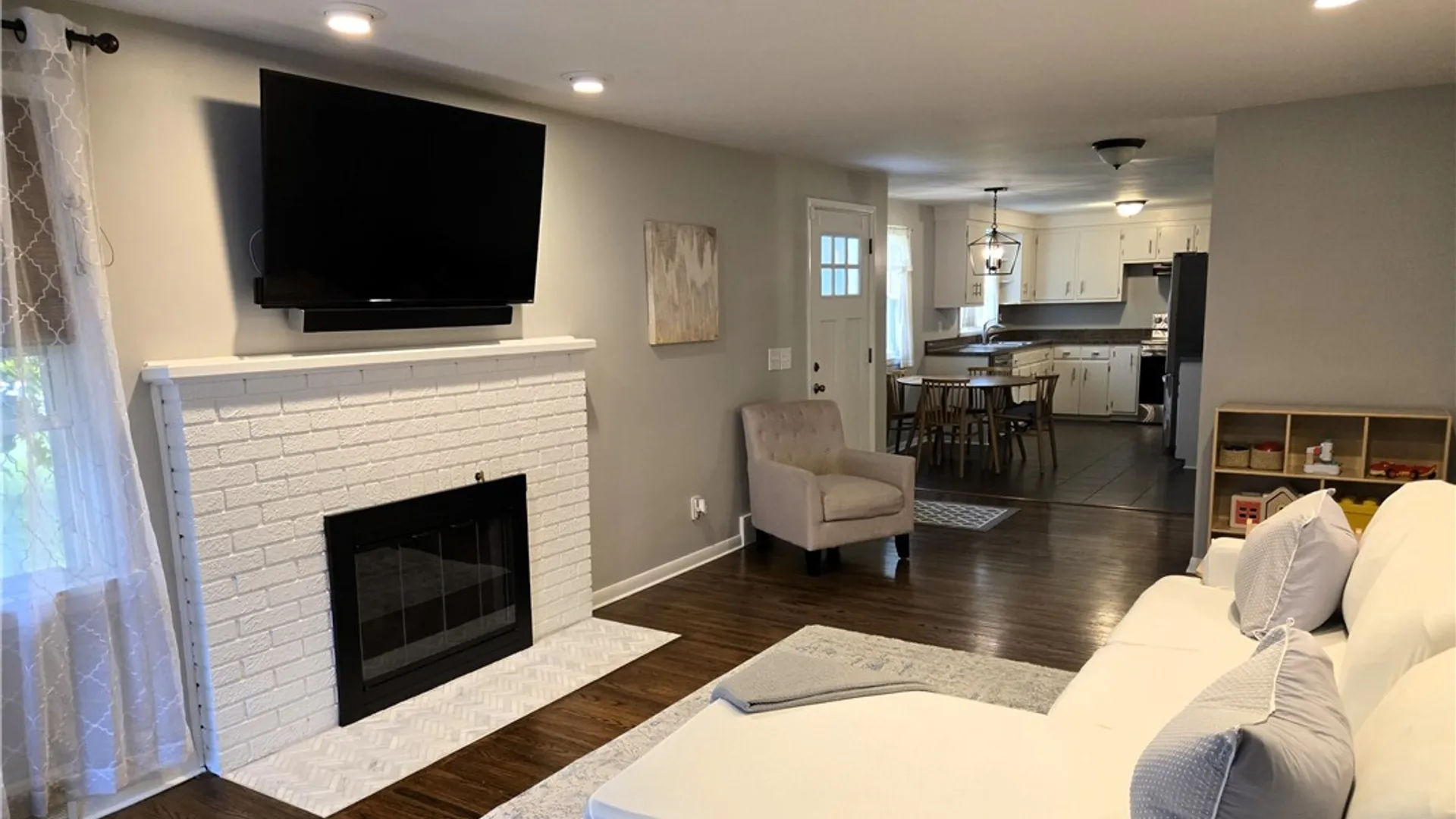 Property at 10 Mandy Lane, Brighton, NY 14625 6