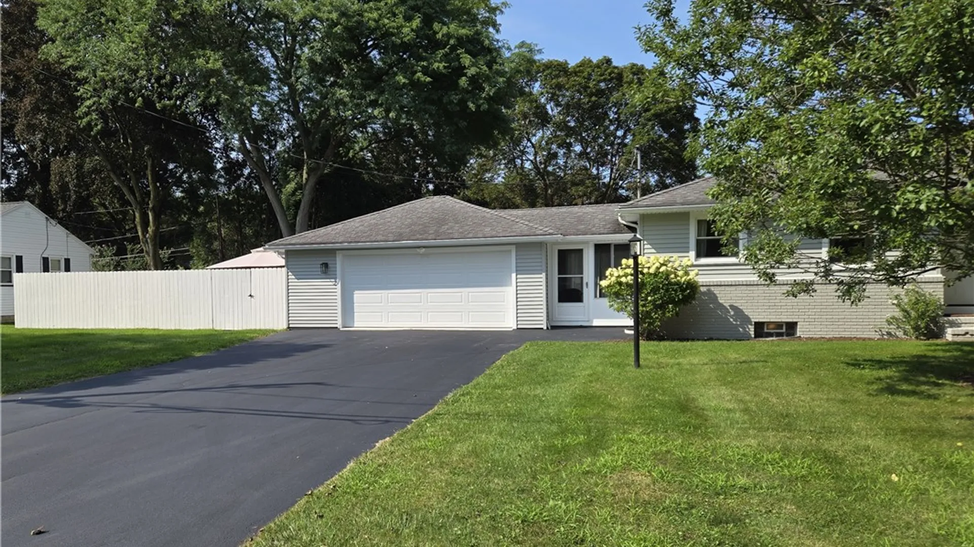 Property at 10 Mandy Lane, Brighton, NY 14625 38