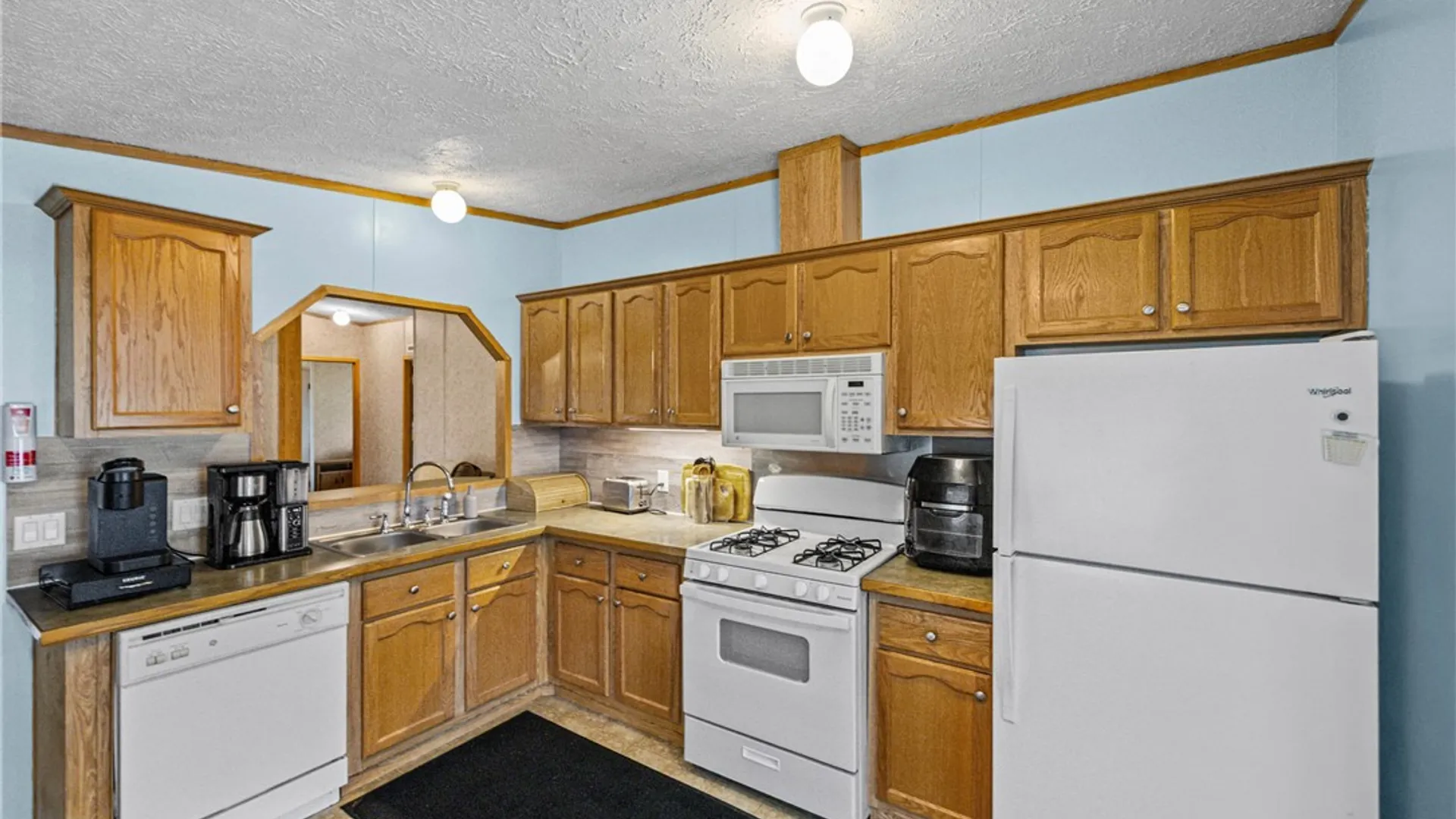 Property at 129 Saltonstall Street, Canandaigua City, NY 14424 12